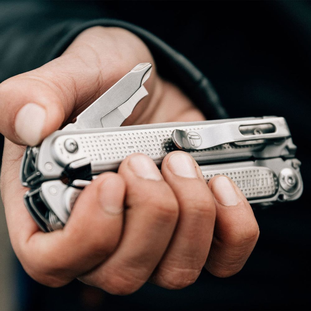 Multiherramienta FREE P2 Plata Leatherman