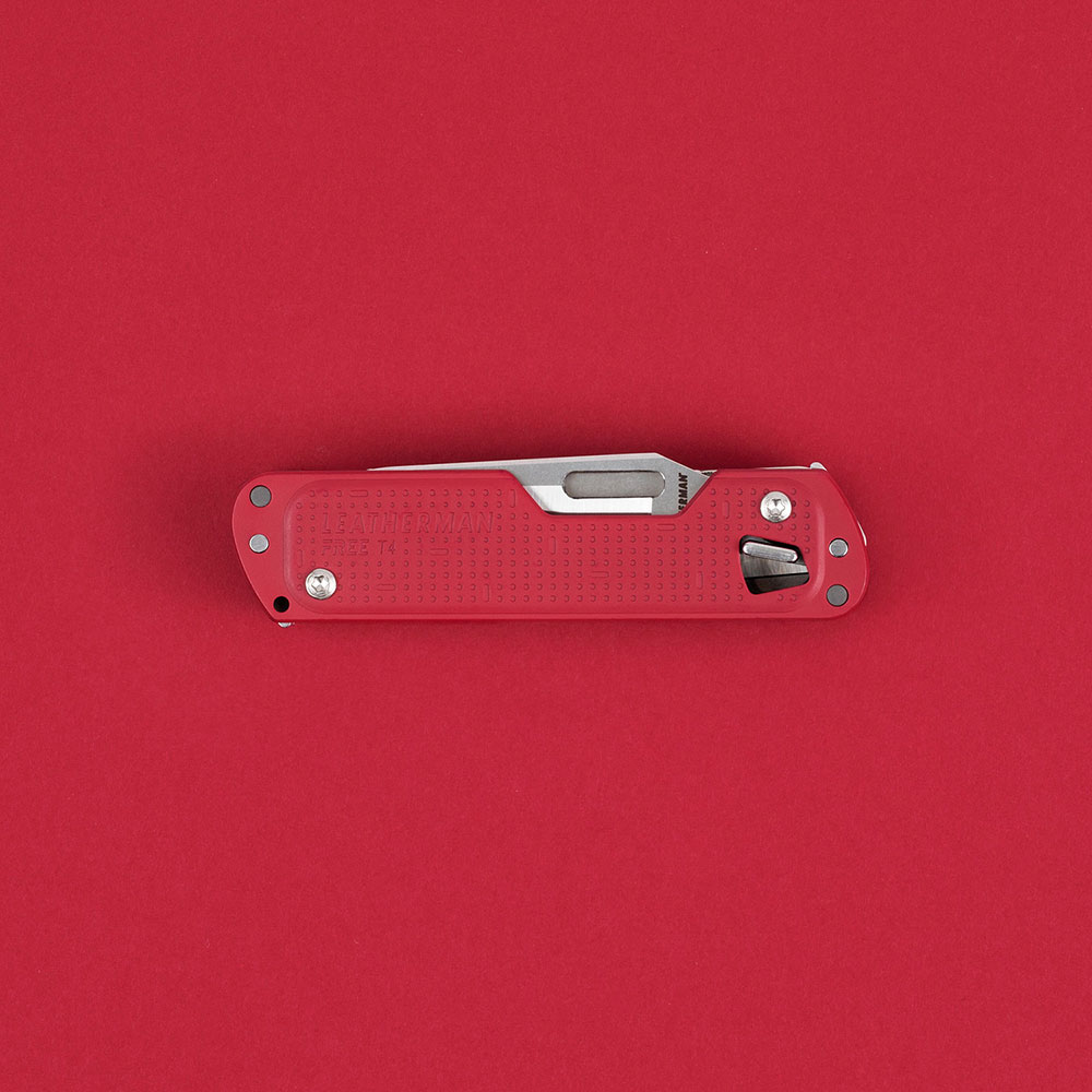 Multiherramienta FREE T4 Roja Leatherman