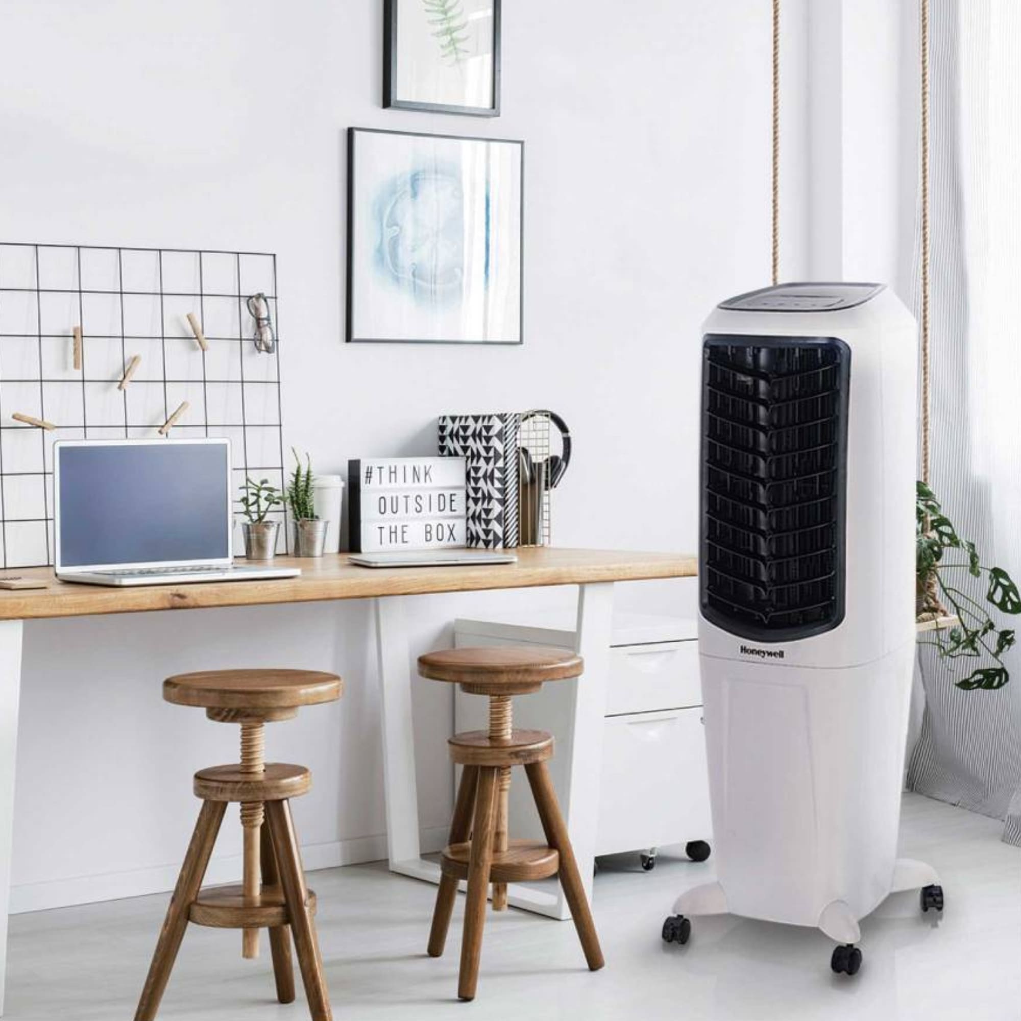 Enfriador de Aire Evaporativo Honeywell TC30PE de 30 Litros, 3 Velocidades, incluye Control Remoto