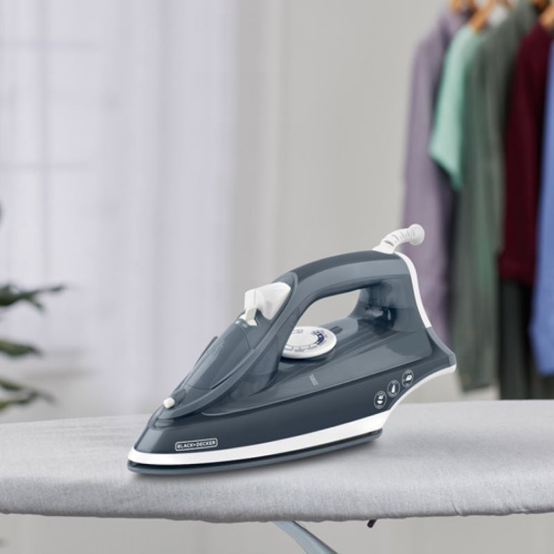 Plancha Trueglide Colors Black+Decker  IRBD300 60% mas Vapor