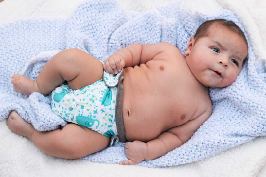 5 Pañales Ecológicos estampados Interior Bambú + 5  Insertos microfibra de 4 capas NIÑA.