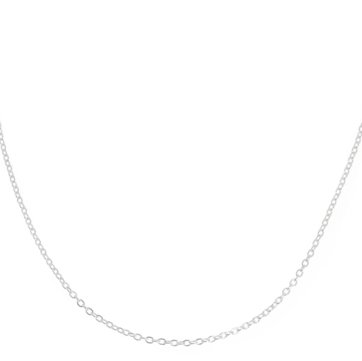 Dije, cadena y aretes diseño de corazón contorno clásico elaborados en plata ley .925 certificada