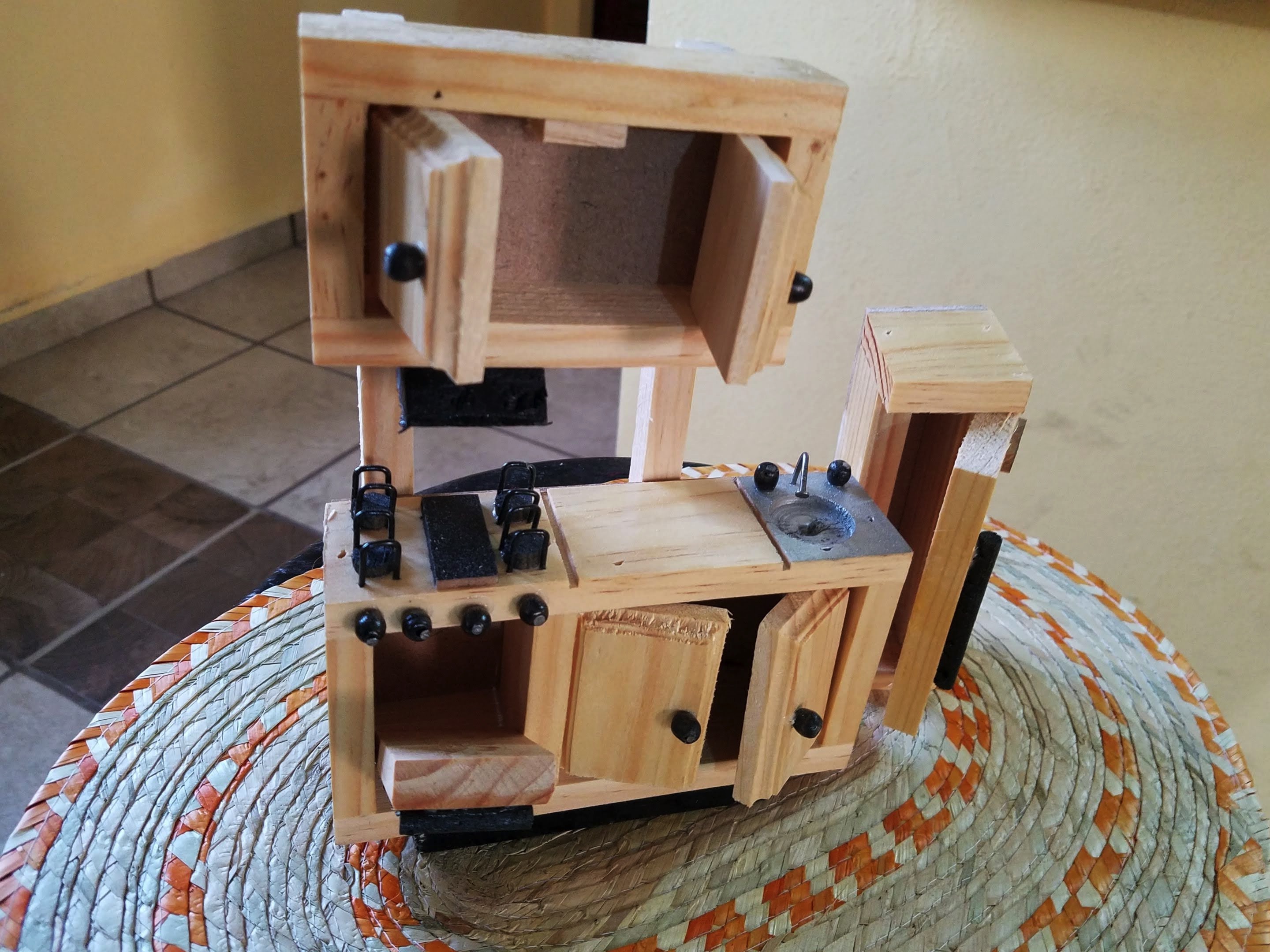 Cocinita Muñecas Cocina Juguete De Madera 100% Artesanal