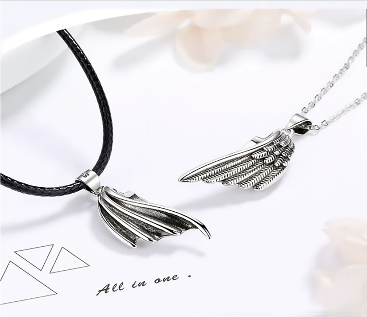 Collares para Parejas con Colgante Alas de Angel y Demonio. Collar magnetico iman. Regalo Amor y Amistad