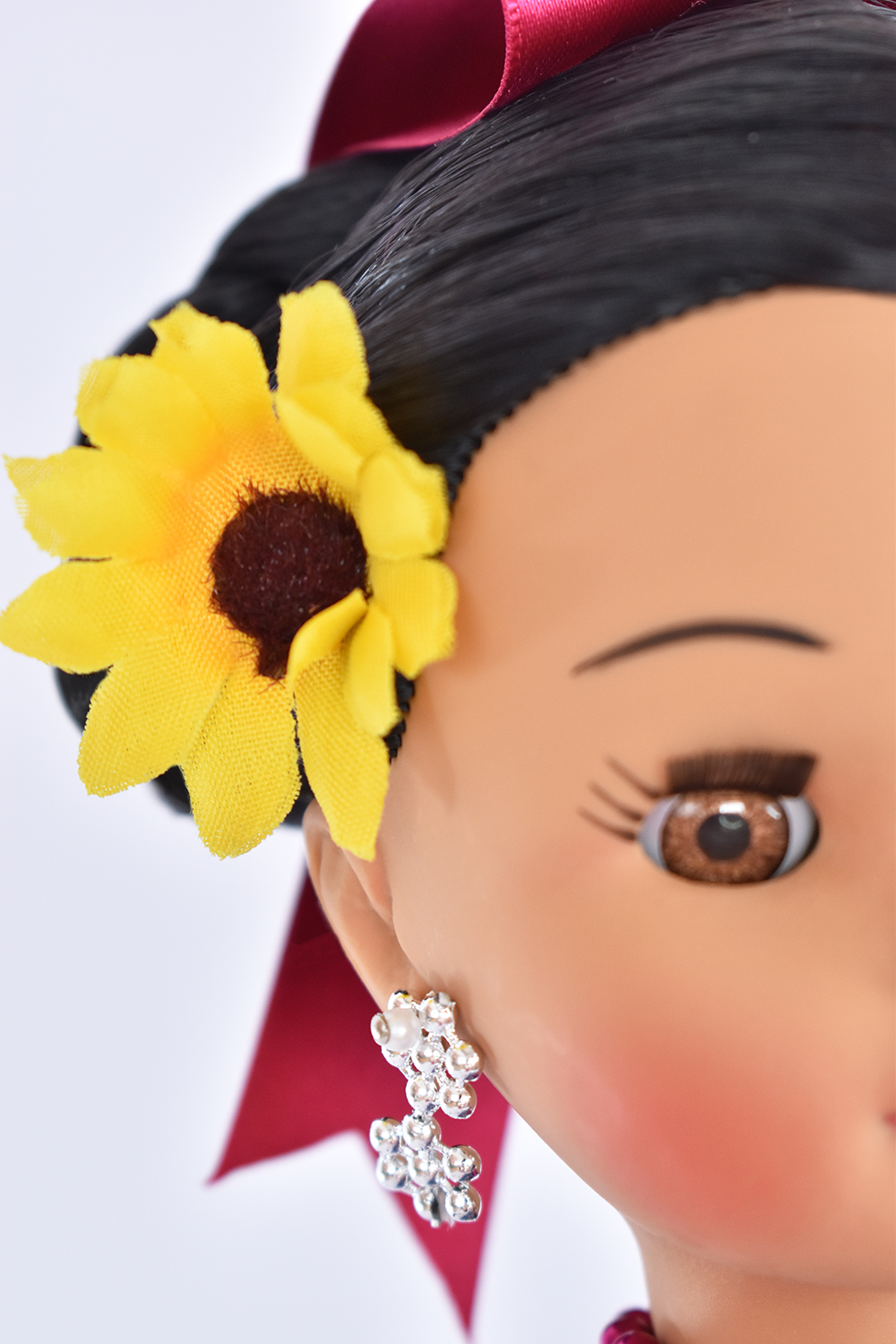 Eulalia Colecciones- Muñeca Mexicana Modelo Yucatán. Pieza de colección de 38 cm. Hecha a Mano. Creación Original, variedad de colores en telas, detalles y accesorios.