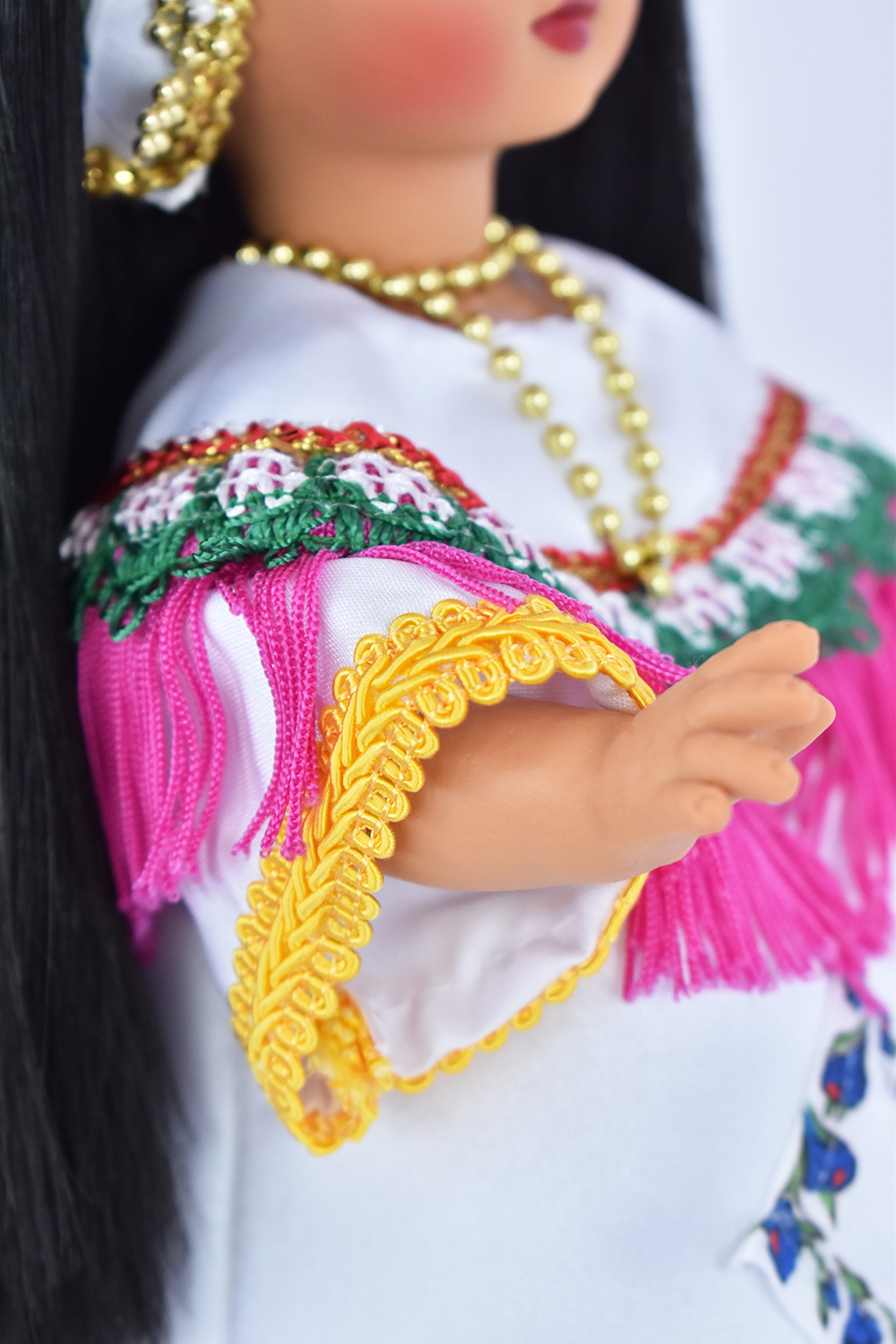 Eulalia Colecciones- Muñeca Mexicana Modelo Princesa Maya.  Pieza de colección de 38 cm. Hecha a Mano. Creación Original, variedad de colores en telas, detalles y accesorios.