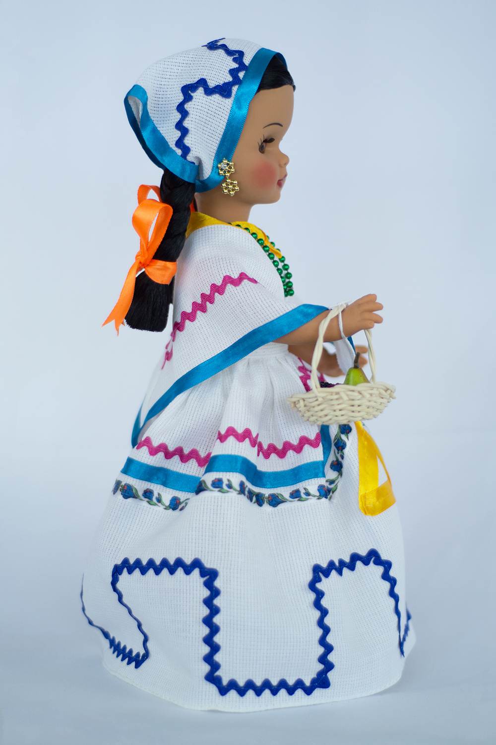 Eulalia Colecciones Muñeca Mexicana Modelo San Luis Potosí. Muñecas Típicas Mexicanas, México en bonitas muñecas, pieza de colección de 34 cm.