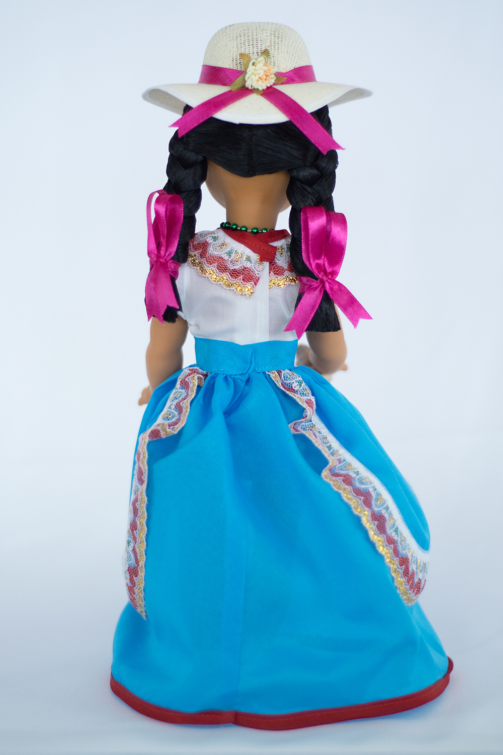 Eulalia Colecciones Muñeca Mexicana Modelo Campeche. Muñecas Típicas Mexicanas, México en bonitas muñecas, pieza de colección de 36 cm. Variedad de colores en falda. Accesorios varios colores.