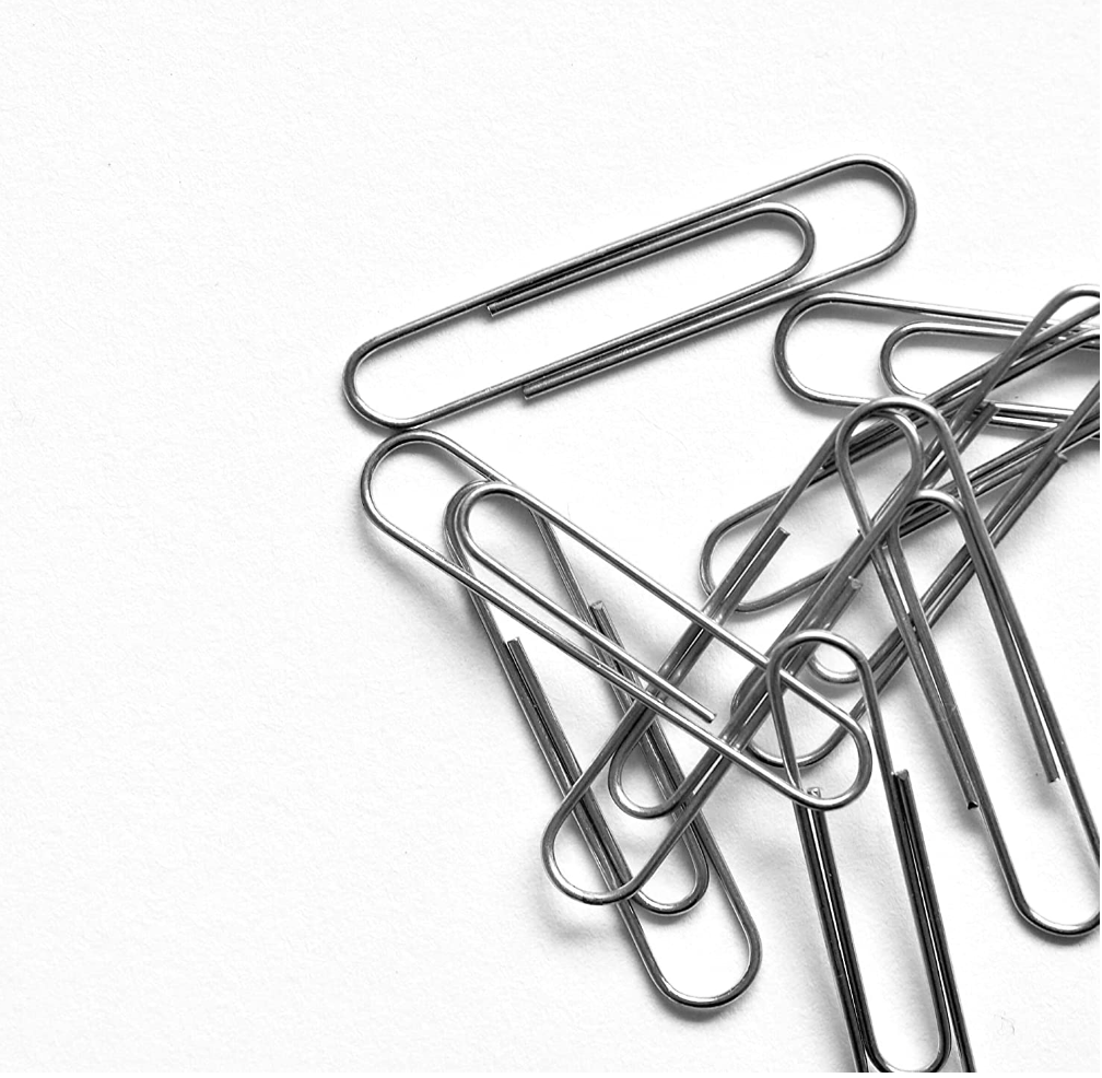 Caja de 100 Clips Metálicos Para Oficina Papeleria escuela, 28mm, Material Oficina, Clips De Papel Pequeños, No Manchan ni Arañan el Papel