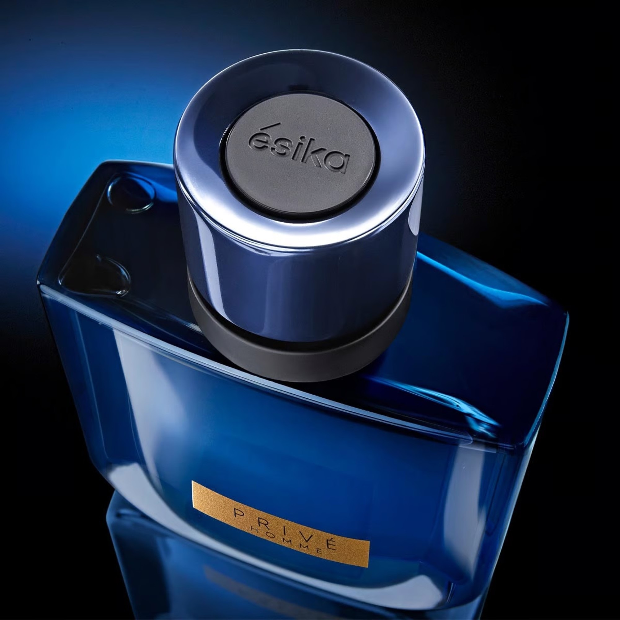 Eau De Parfum Privé Homme Ésika