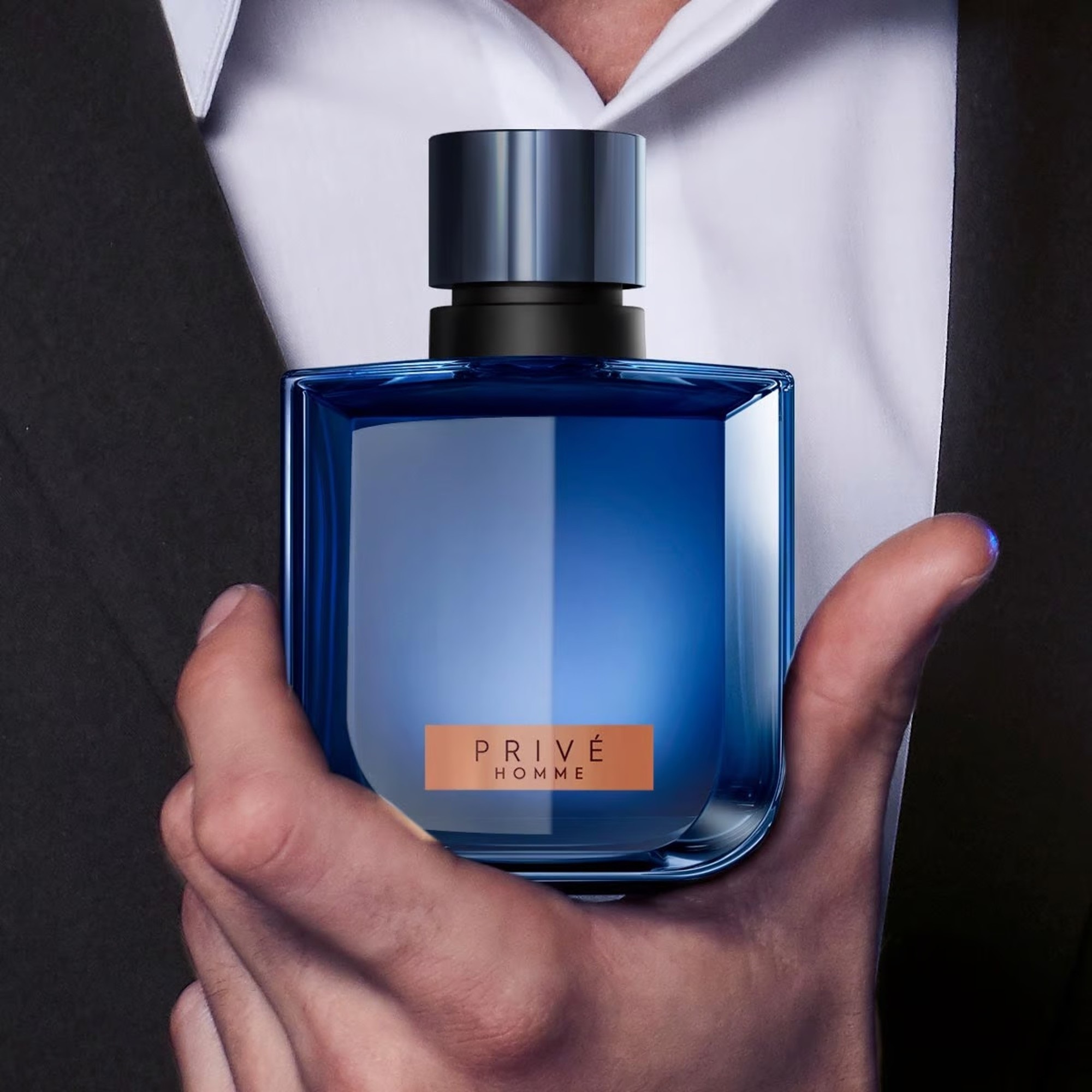 Eau De Parfum Privé Homme Ésika