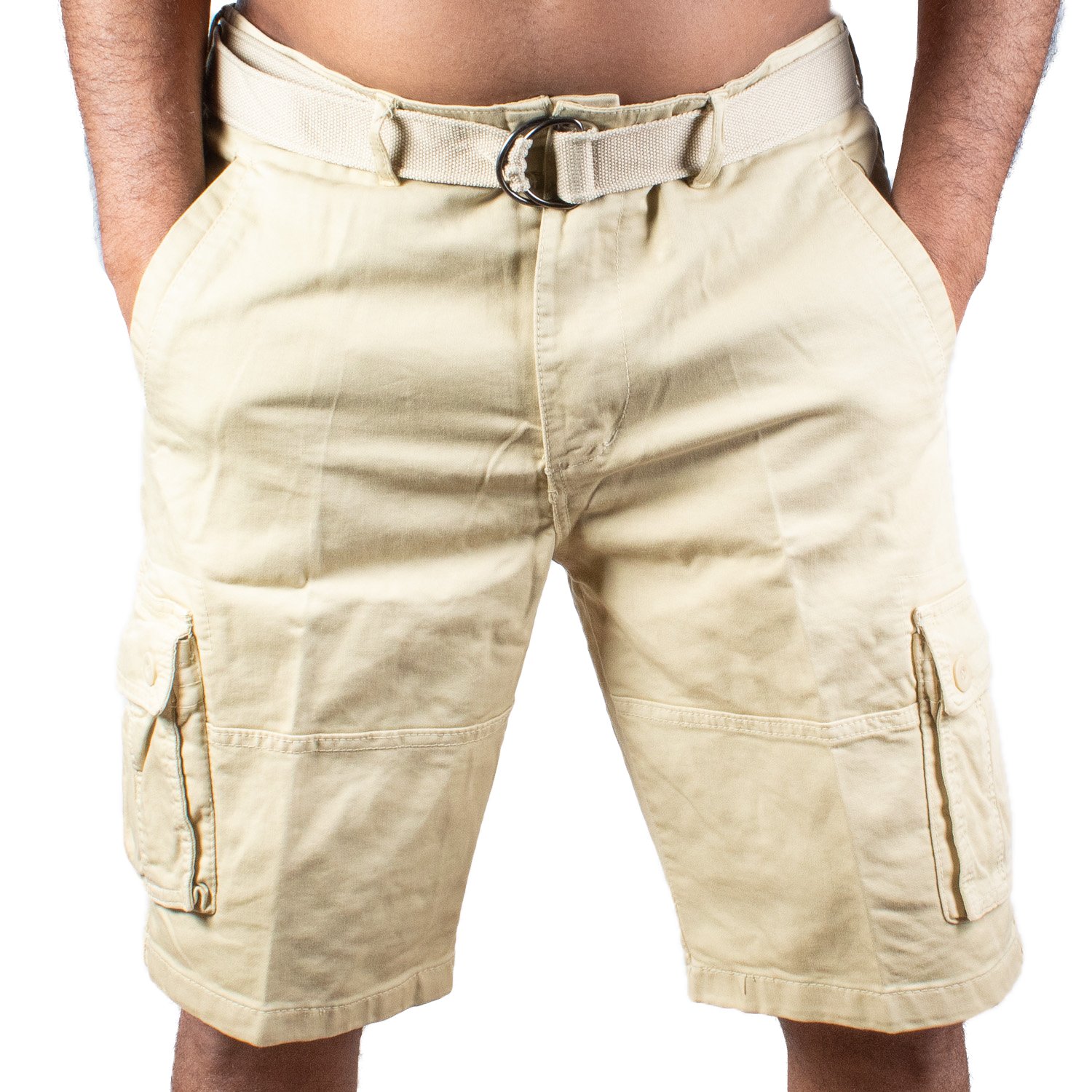 Bermuda cargo de gabardina para hombre. Incluye cinturón