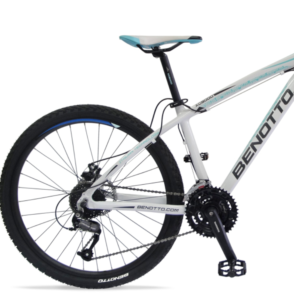 Bicicleta BENOTTO Montaña XC-9000 R26  Aluminio 27V. Blanco/Negro