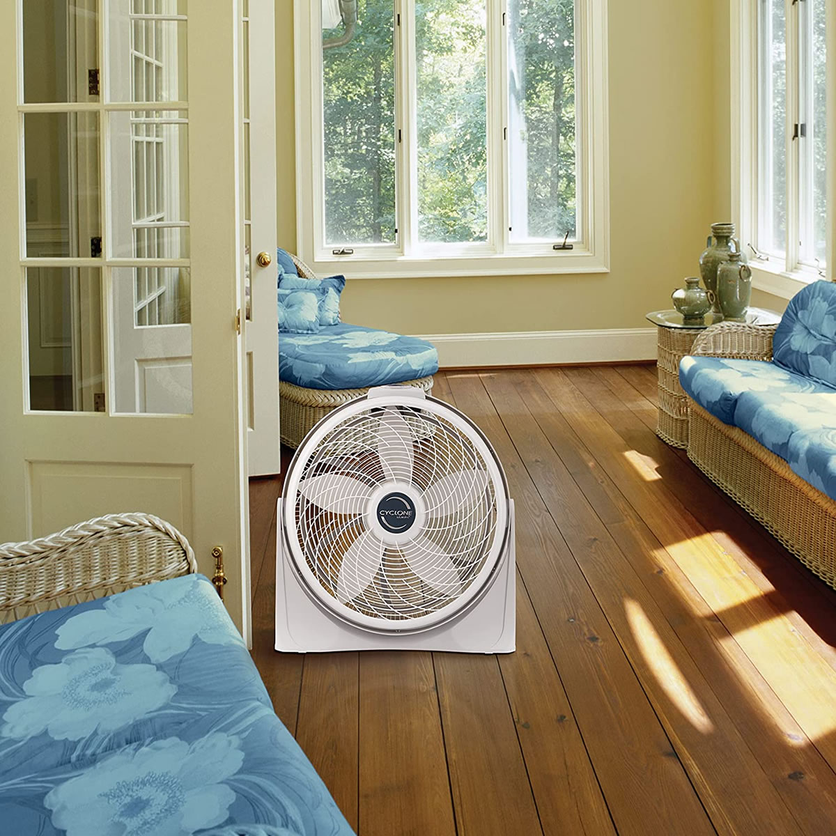 Ventilador de Piso 5 Aspas Y 3 Velocidades Lasko 98249 SMS