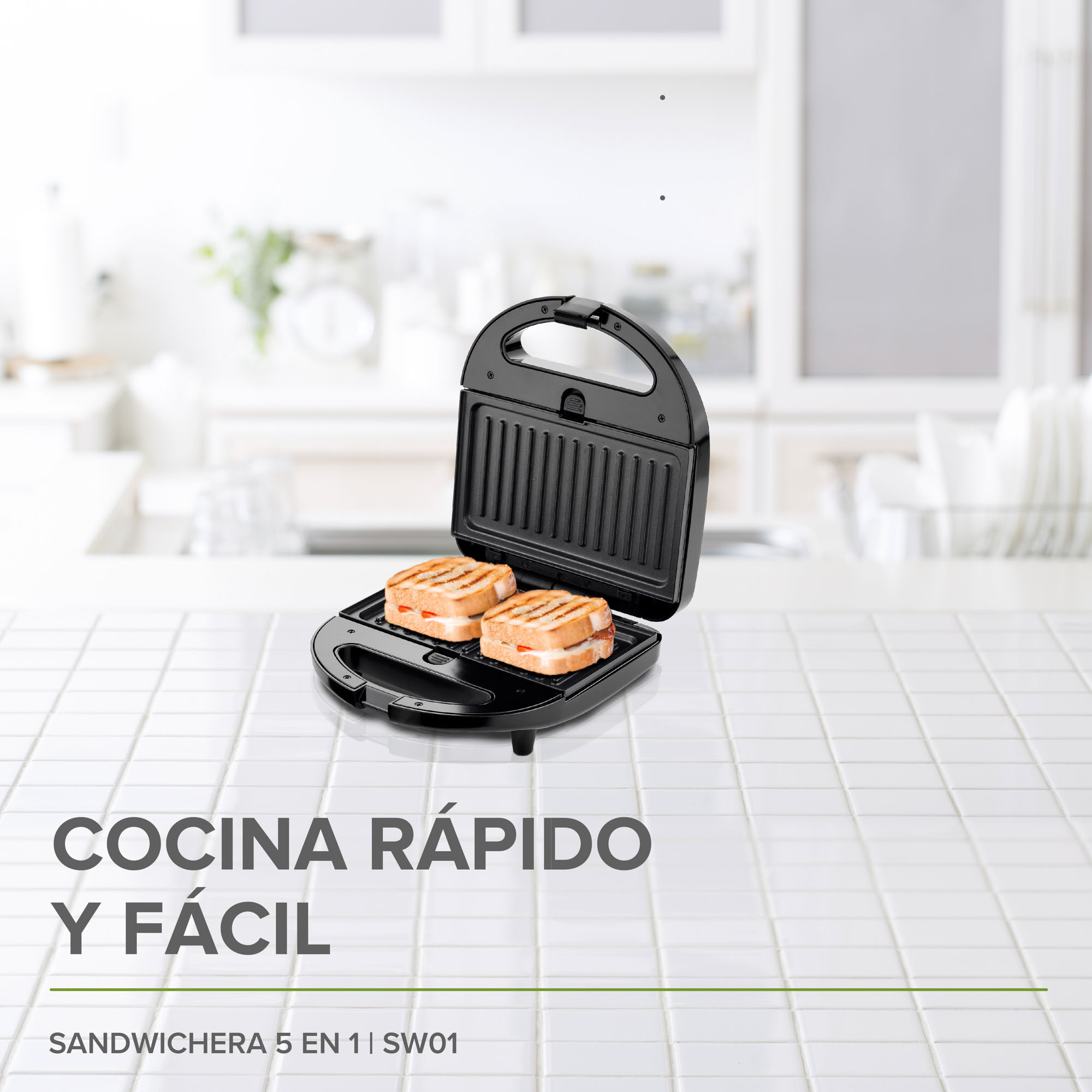  Sandwichera 5 En 1 Con Distintos Moldes Waflera Avera SW01