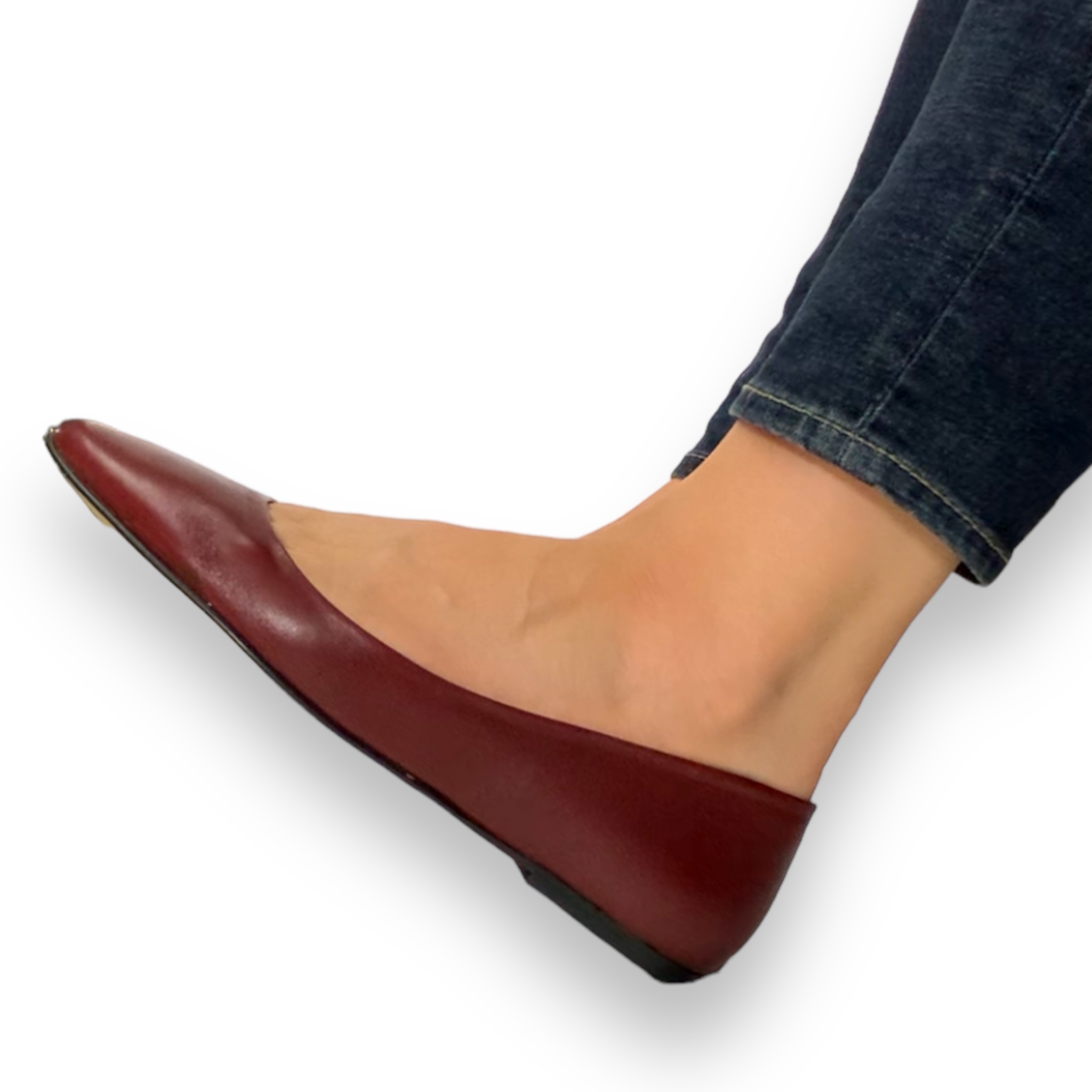 Flats vino en punta liso Gillio