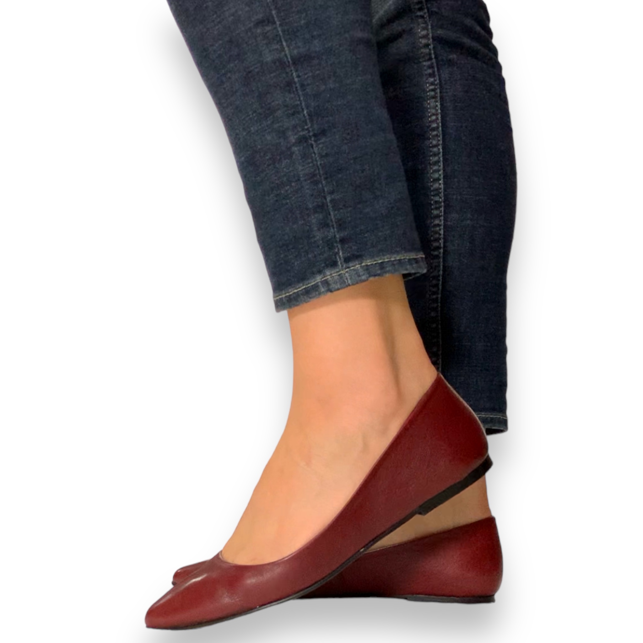 Flats vino en punta liso Gillio