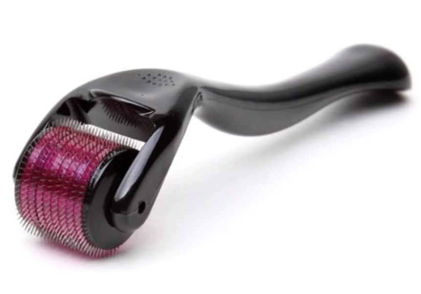 Dermaroller estimulador de producción de colágeno.