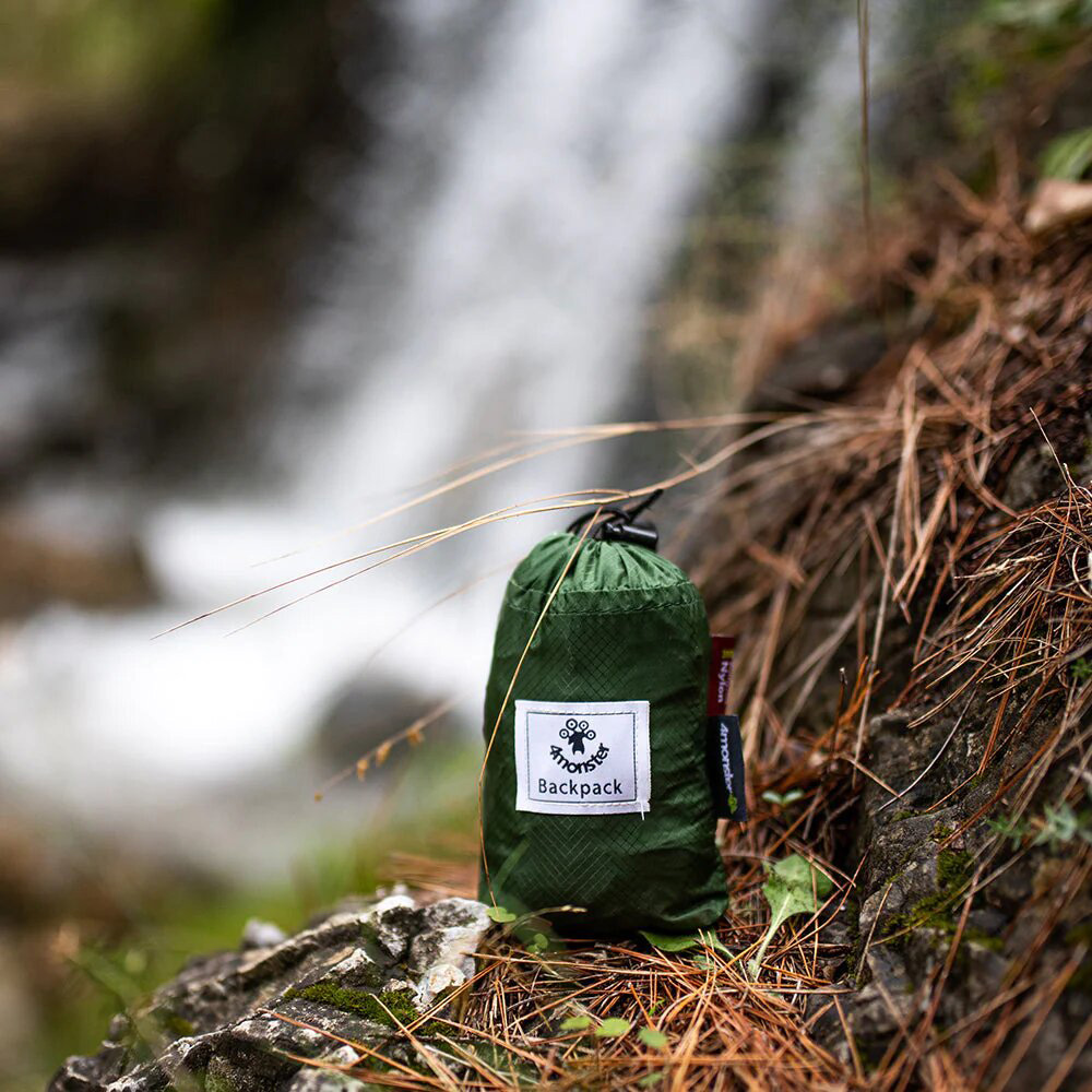 Mochila de Nylon Ultra Ligera Verde 4Monster