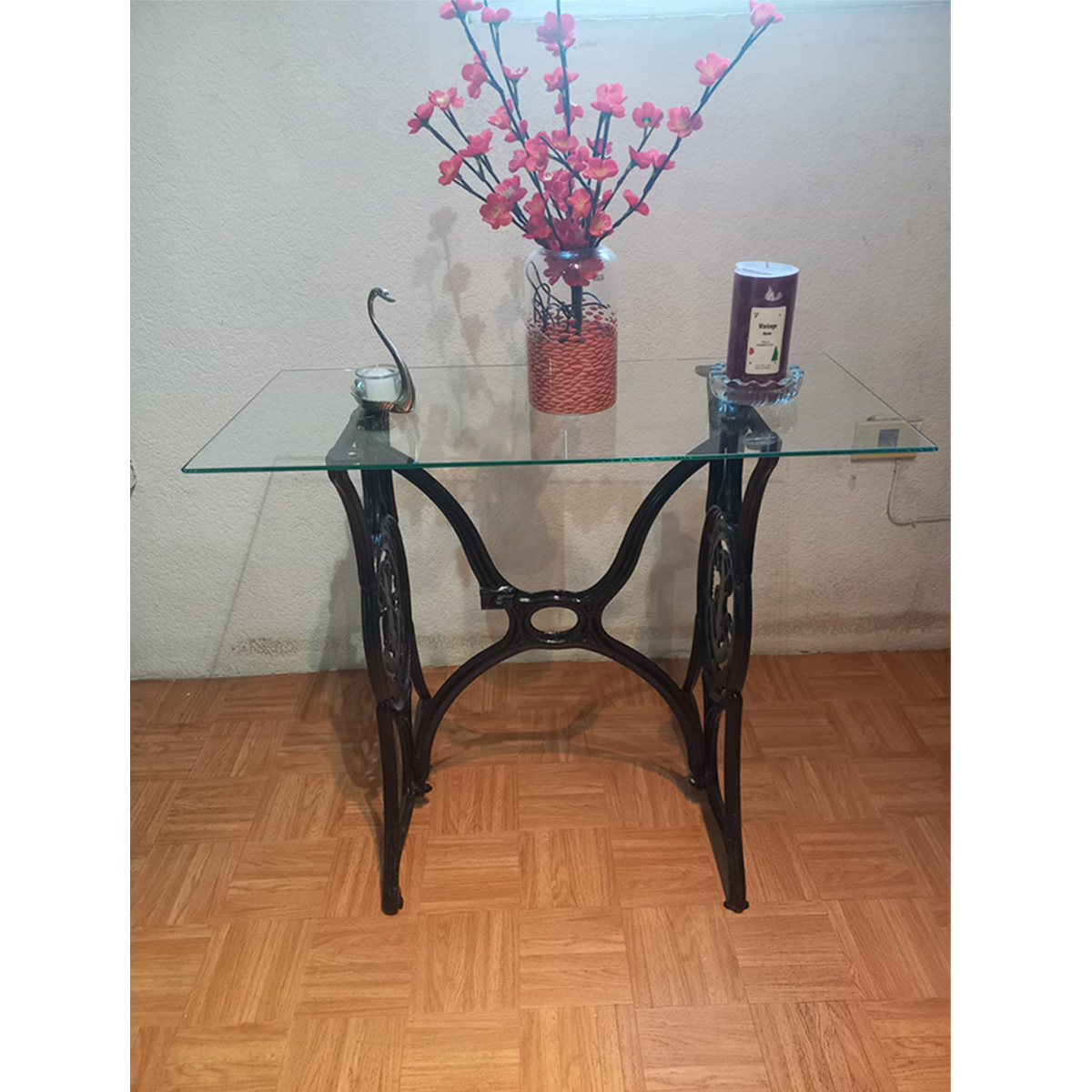 HL molmor, Mesa de centro o recibidor tipo maquina coser forja y base de cristal, mod101