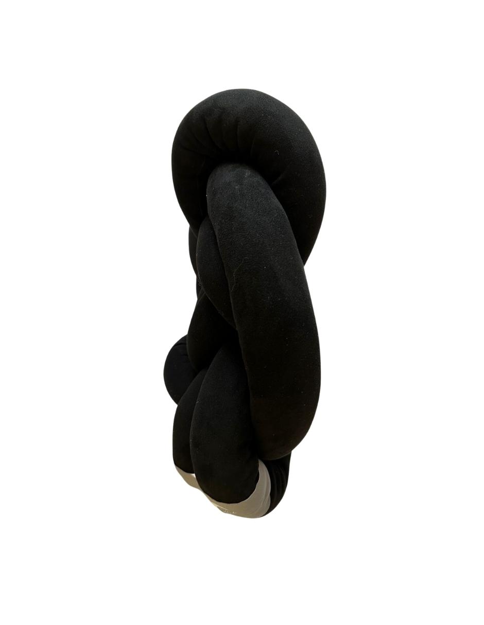 Cojín decorativo nudo doble para sala o recámara Copo de Luna.