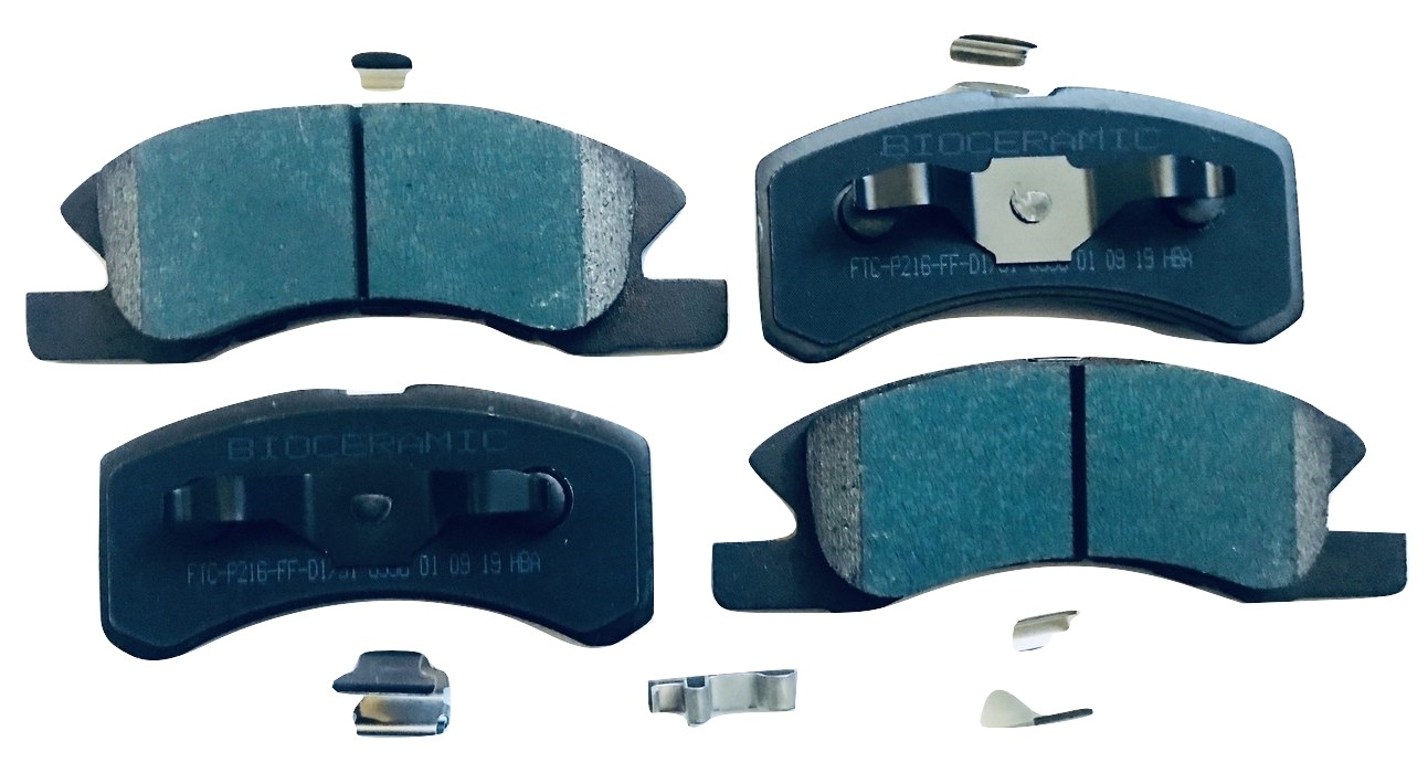Balata Delantera Ceramica Dodge Attitude Y Mitsubishi Mirage 2015-2021
