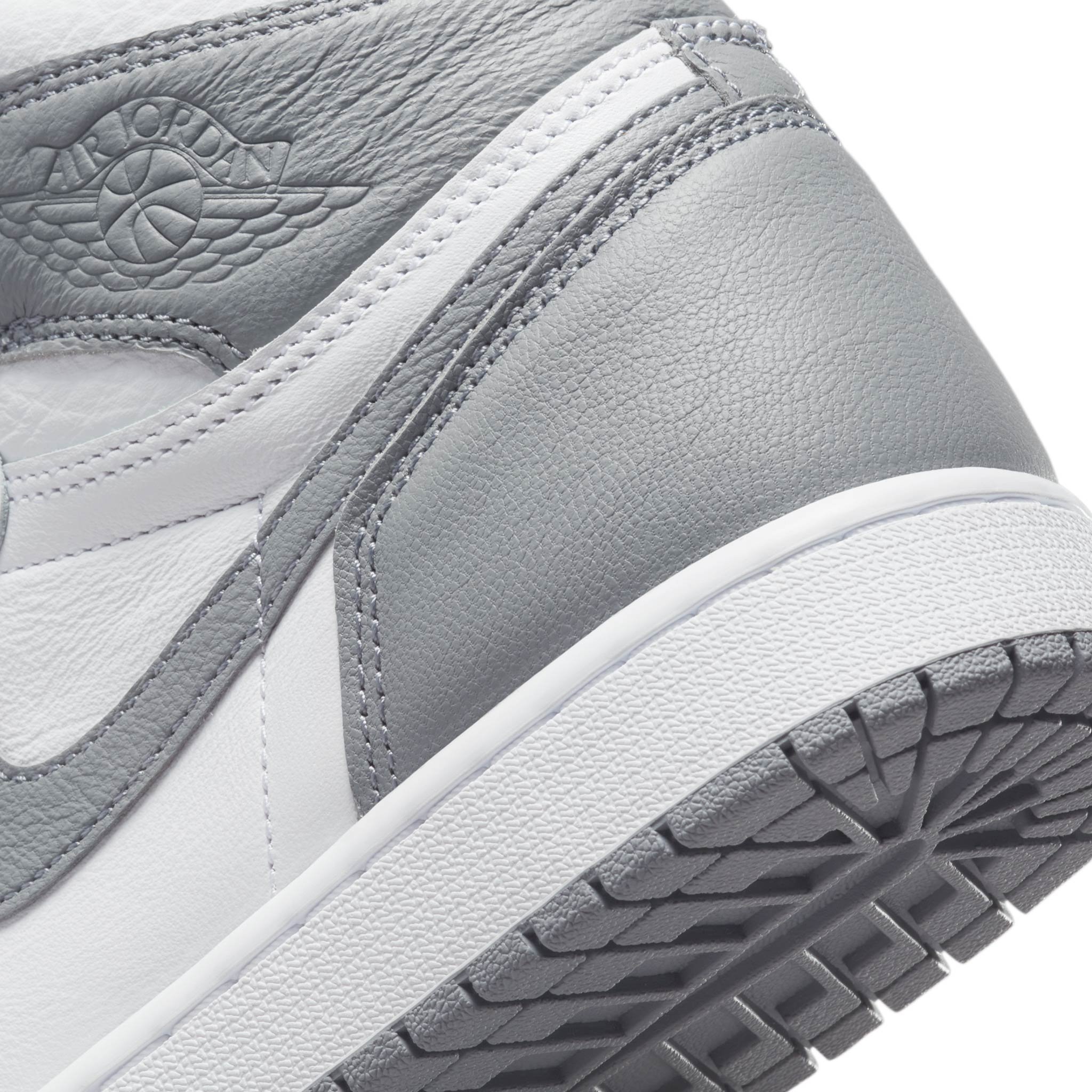 Tenis Air Jordan 1 Retro High OG Caballero Original 555088 037