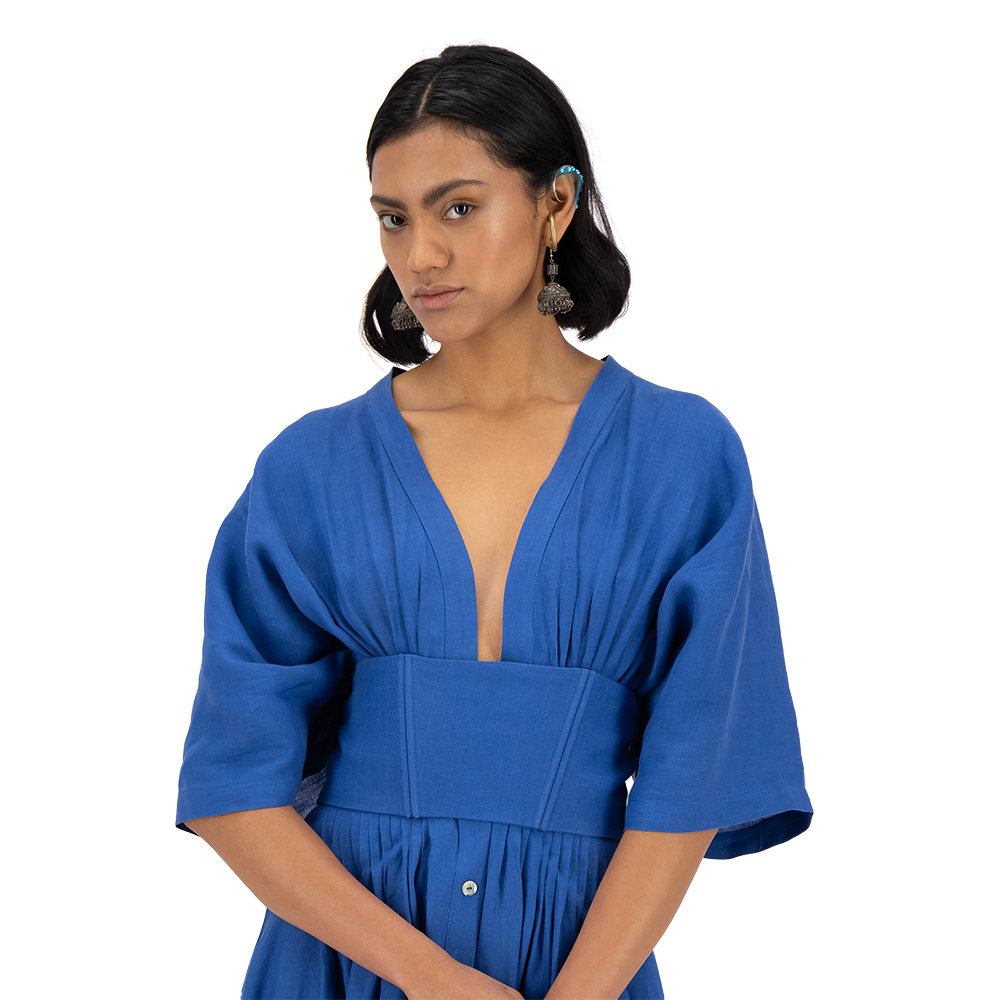 Vestido largo con corsette Merkabá x Dafne Canales azul rey lino