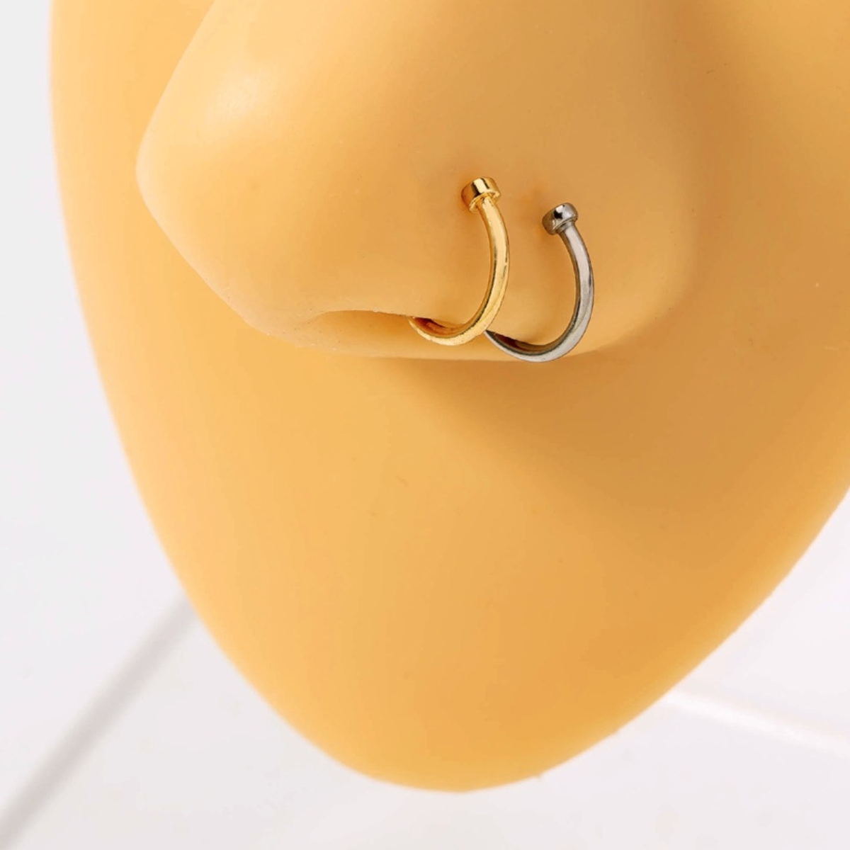 Dúo de Piercings Falsos 