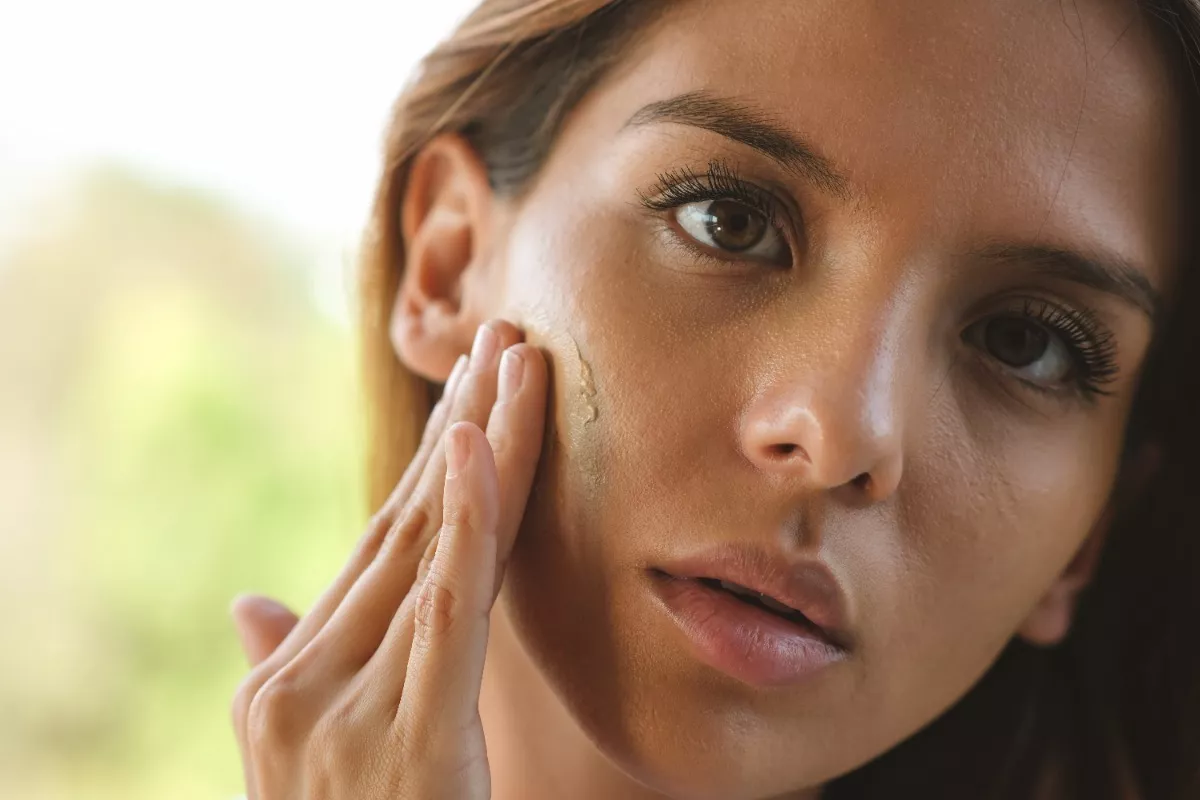 FOTOSUN UV 100 50+ CRA FACIAL ADAPTIVE COLOR 60ML