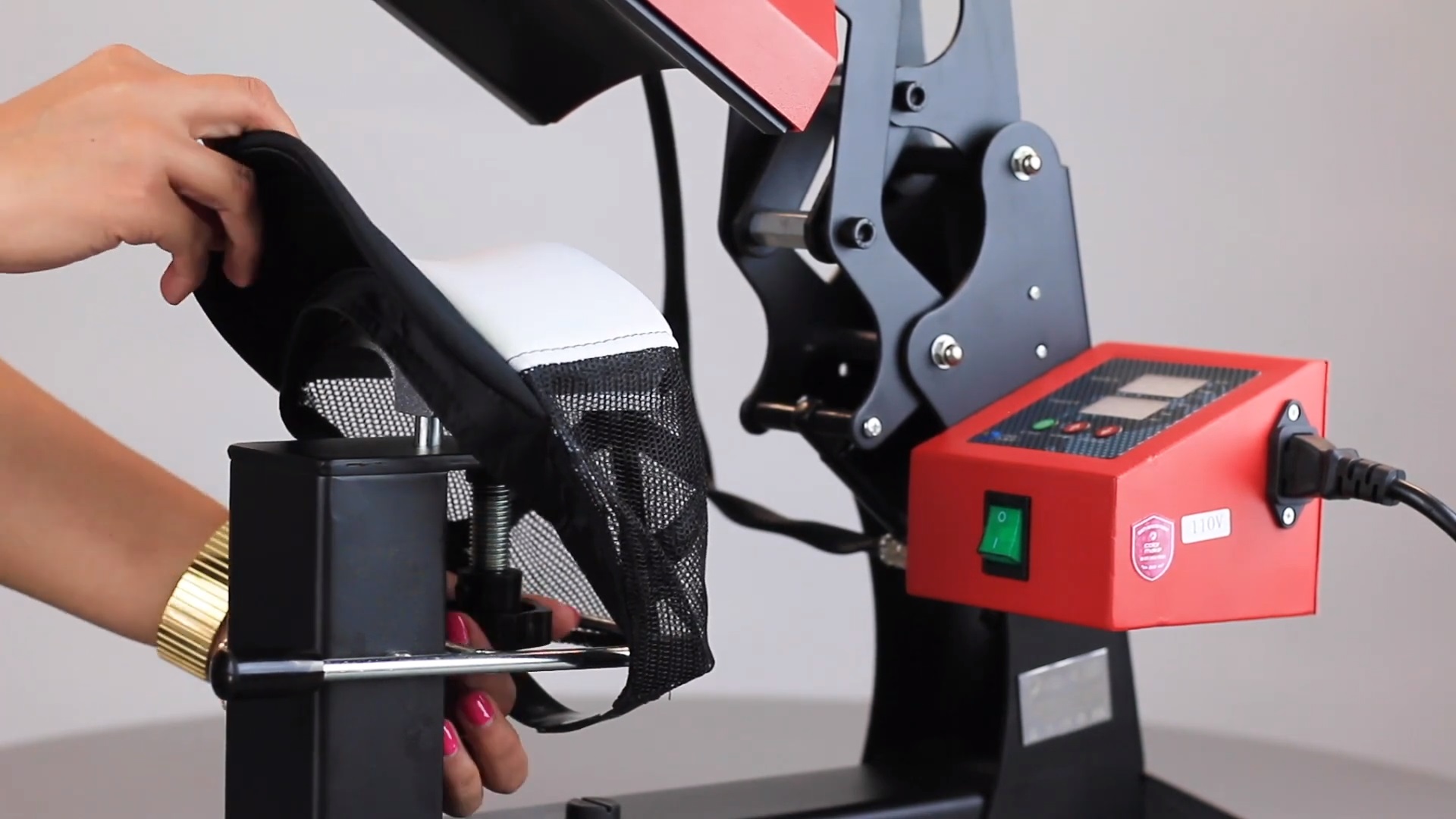 Plancha para Sublimar Gorras, Color Make.