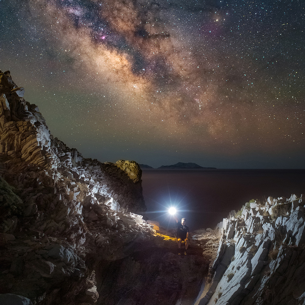 Linterna Recargable de Mano SEEKER 3 PRO Verde Olight