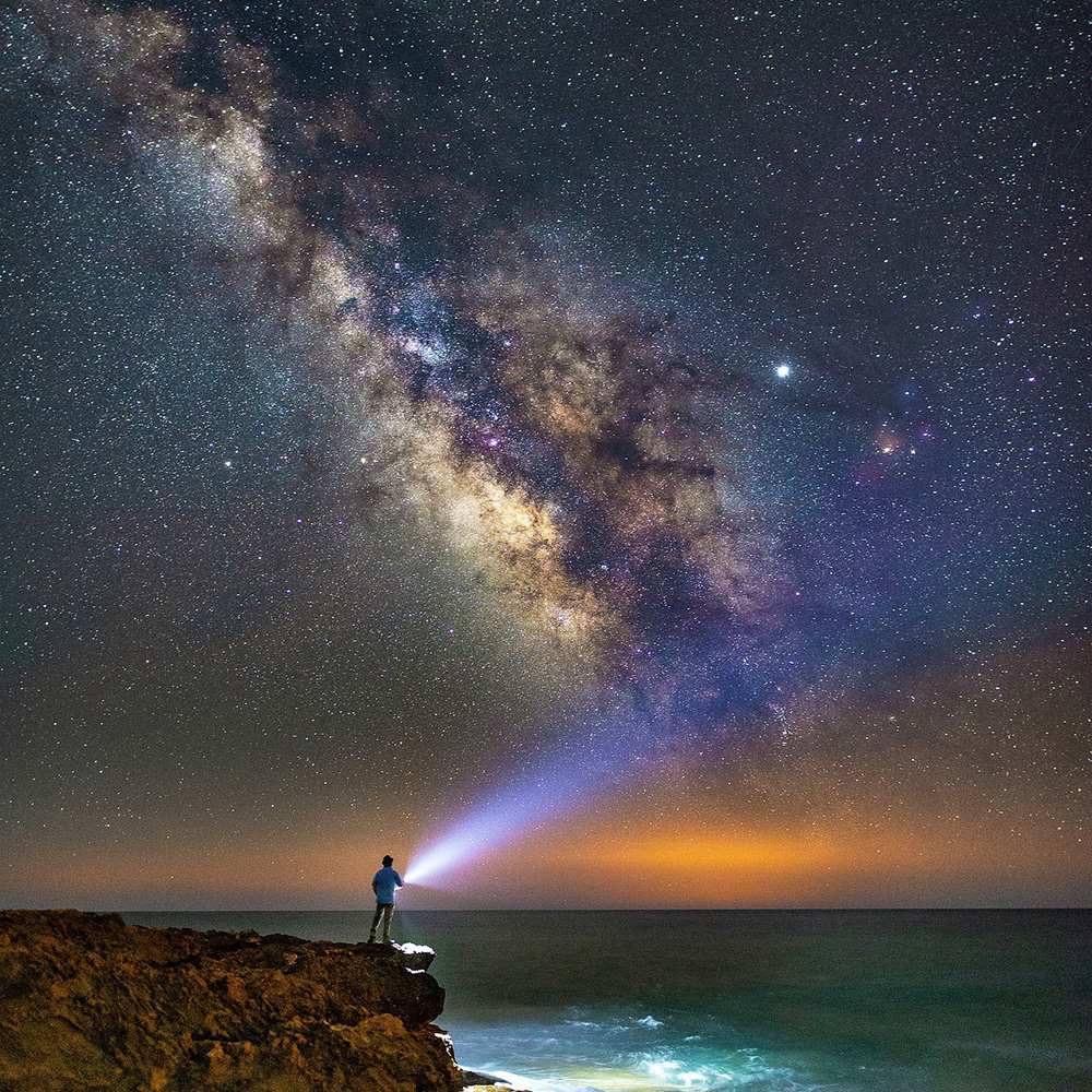 Linterna Recargable de Mano SEEKER 3 PRO Verde Olight