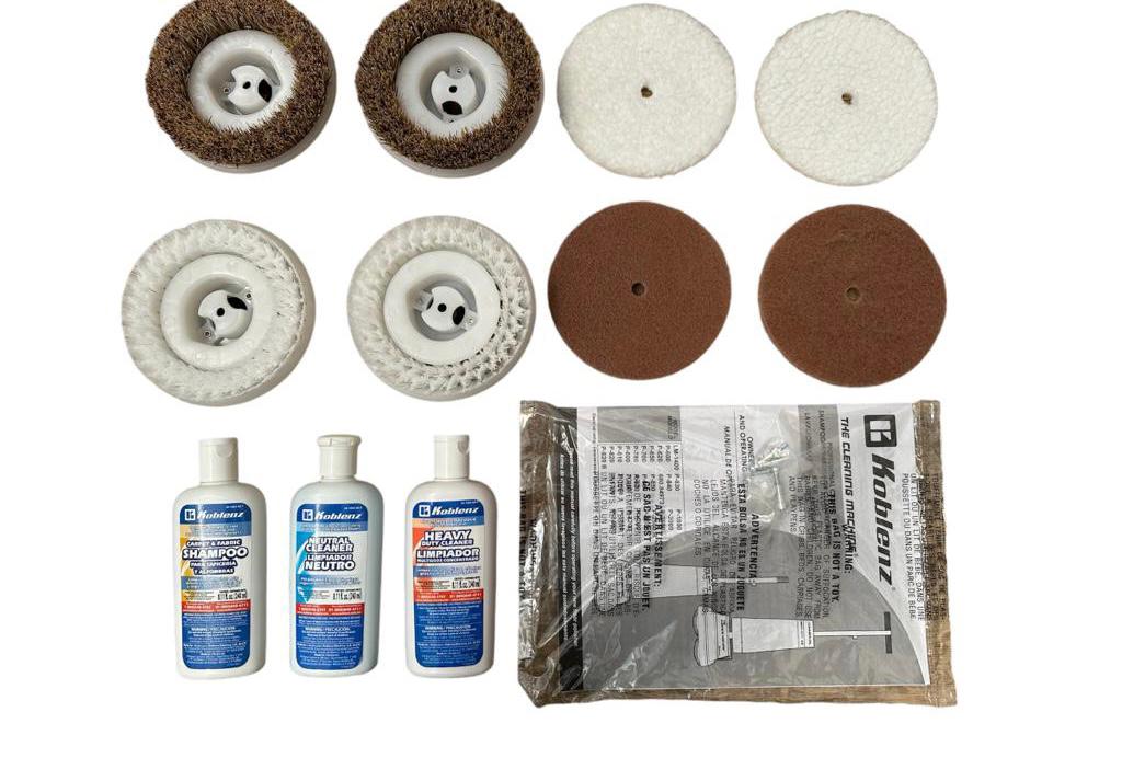 Lavapisos Koblenz P-820 B Con 3 Velocidades y Tanque De 3.5L - Blanco