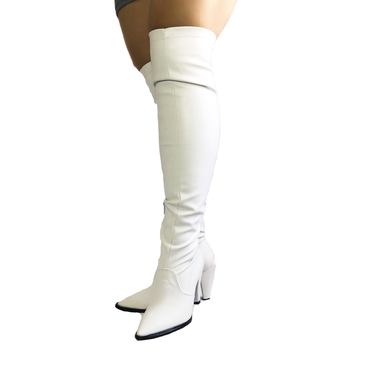 Bota larga puntal vinipiel stretch, tacón a elegir.Nyxmart.