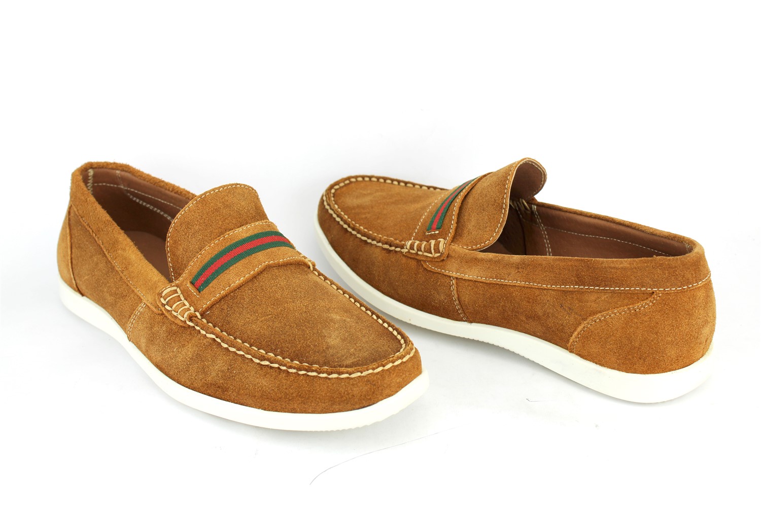 Mocasín AH GUSTO Para Hombre En Fino Piel Gamuza Cómodos Color Miel.