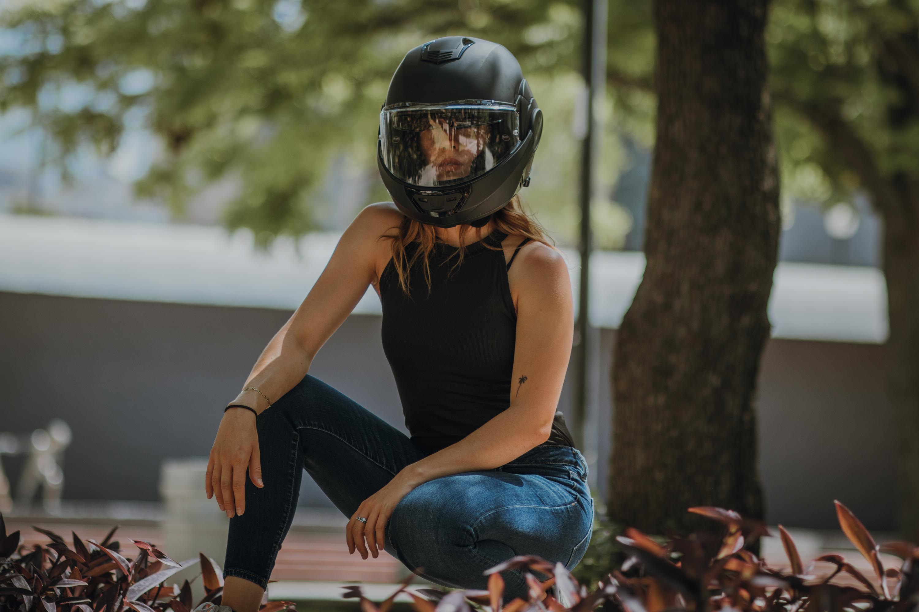 CASCO ABATIBLE LS2 VALIANT 180 DEGREES PROX BLANCO ROJO FF399