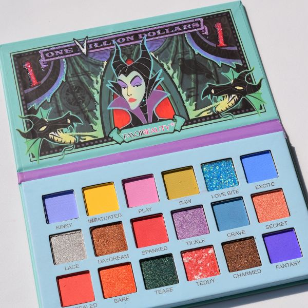  Paleta de sombras Favor Beauty Villanas