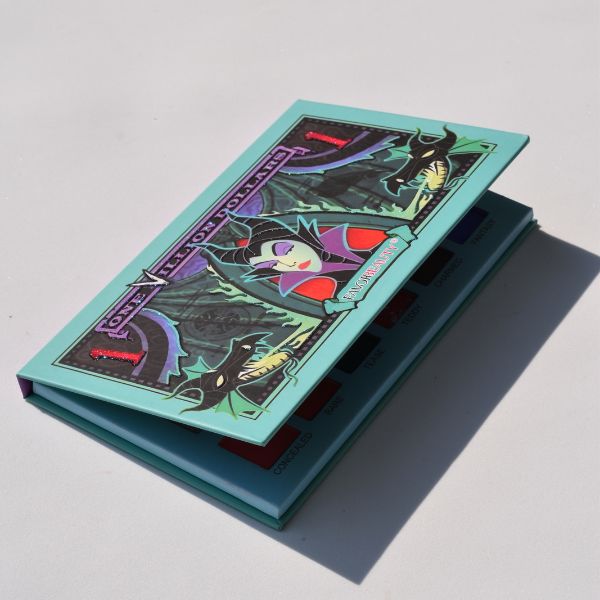  Paleta de sombras Favor Beauty Villanas