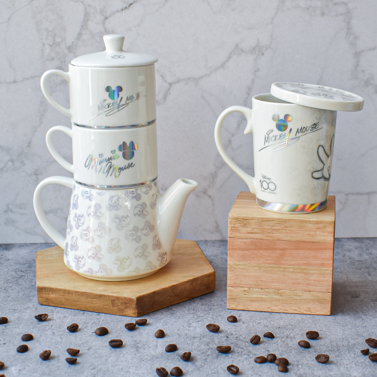 Fun Kids 1754-57 Juego de Té Apilable de Porcelana Disney Mickey & Minnie Mouse 100 Aniversario Tetera 480ml y 2 tazas 200ml