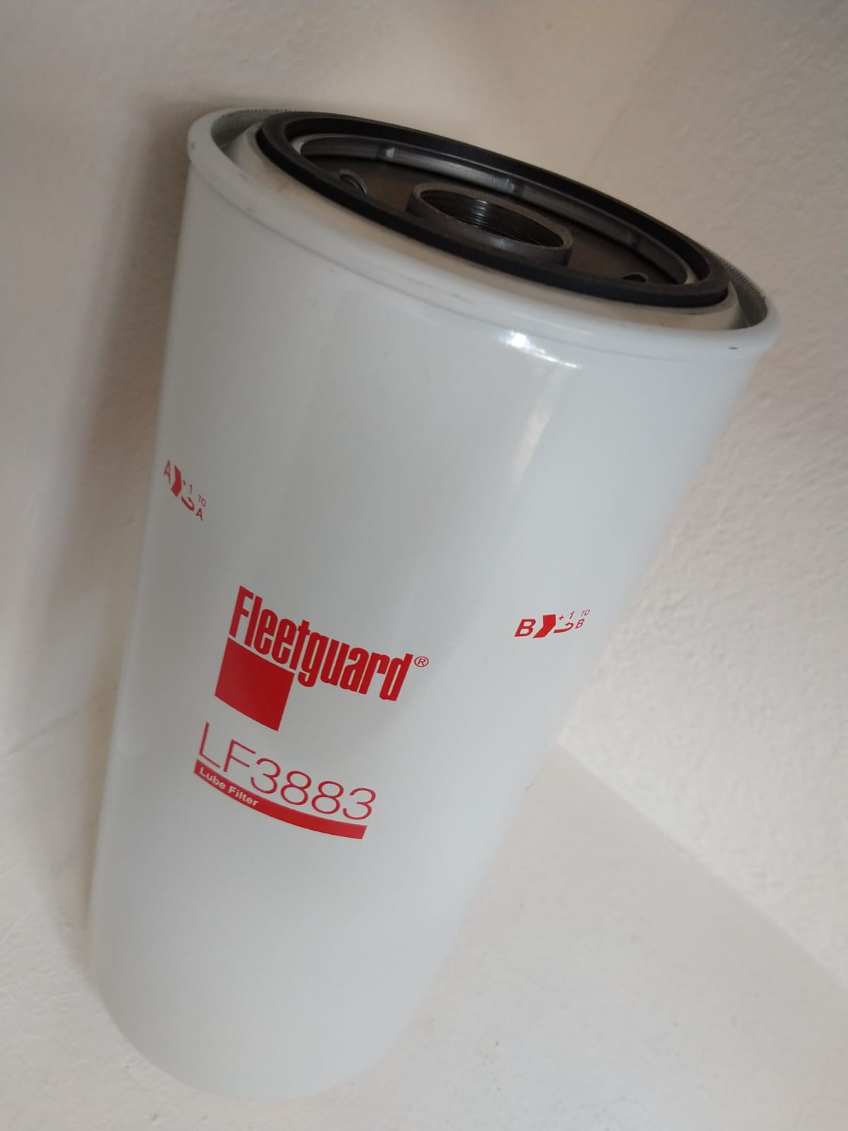 Lf3883 Lf 3883 Filtro De Aceite (p550367 51799 B7030 C-5105)