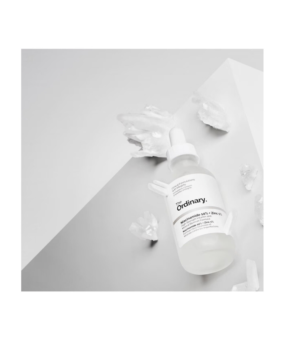 Sérum Niacinamide 10% + Zinc 1% The Ordinary día/noche para todo tipo de piel de 30mL +15 años