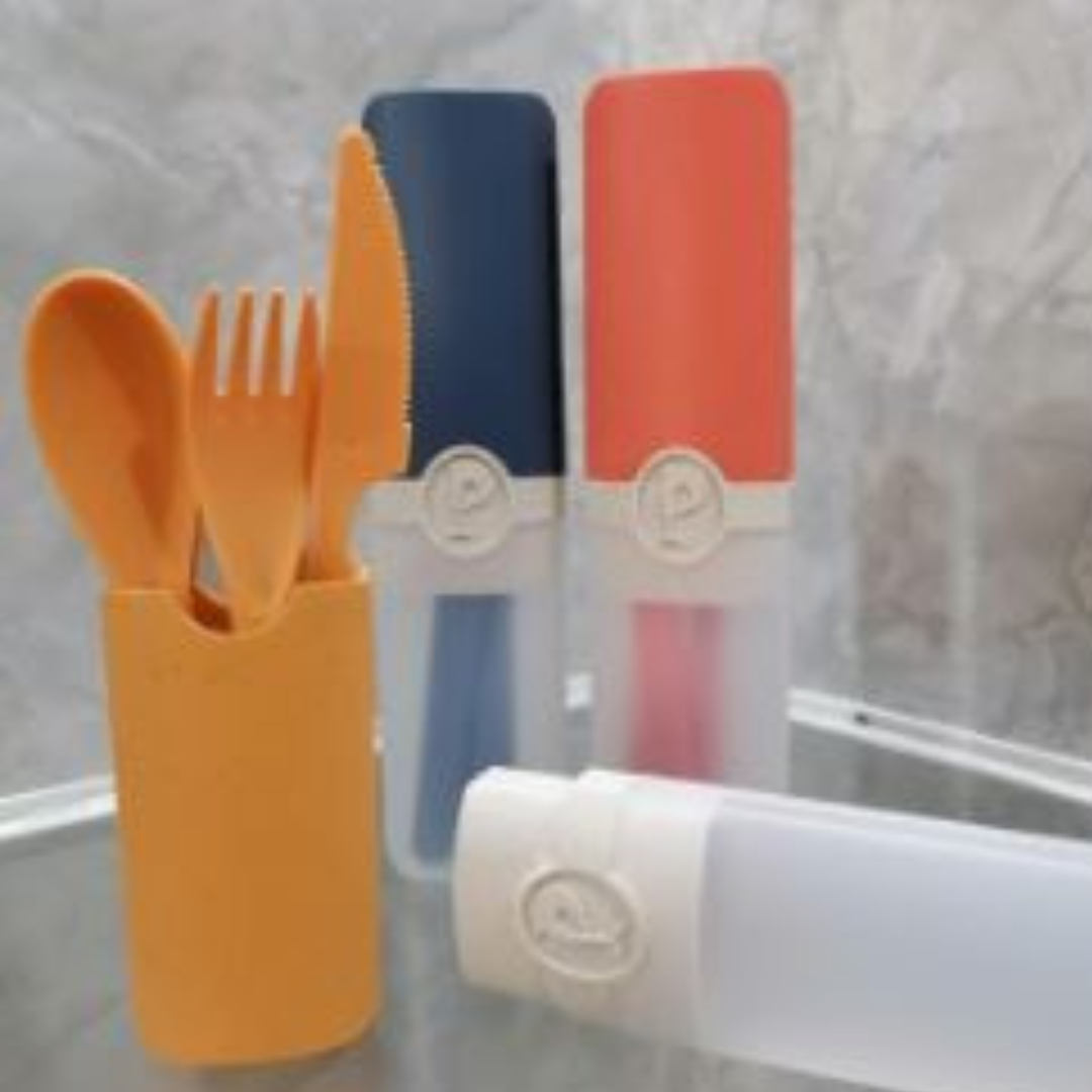 Juego de cubiertos de plastico reutilizables