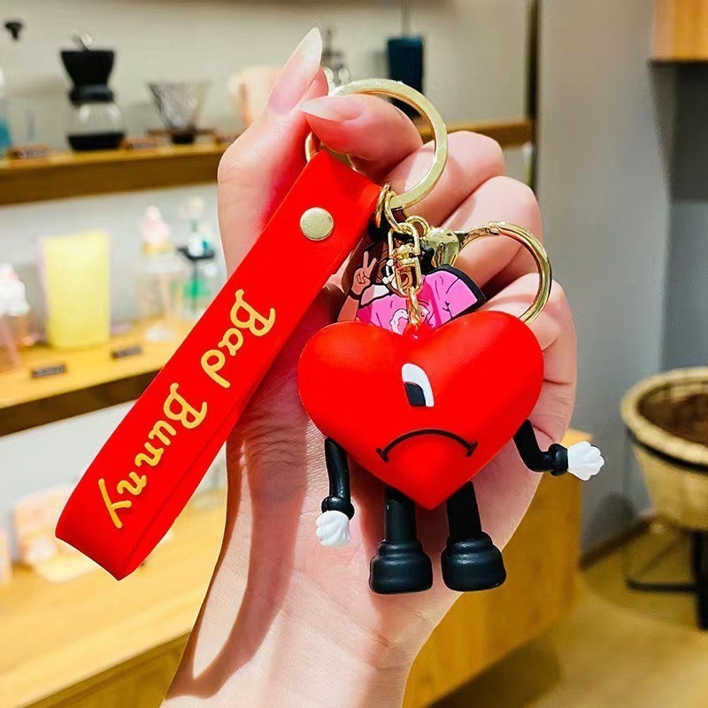 Bad Bunny Llavero rojo FUNBU