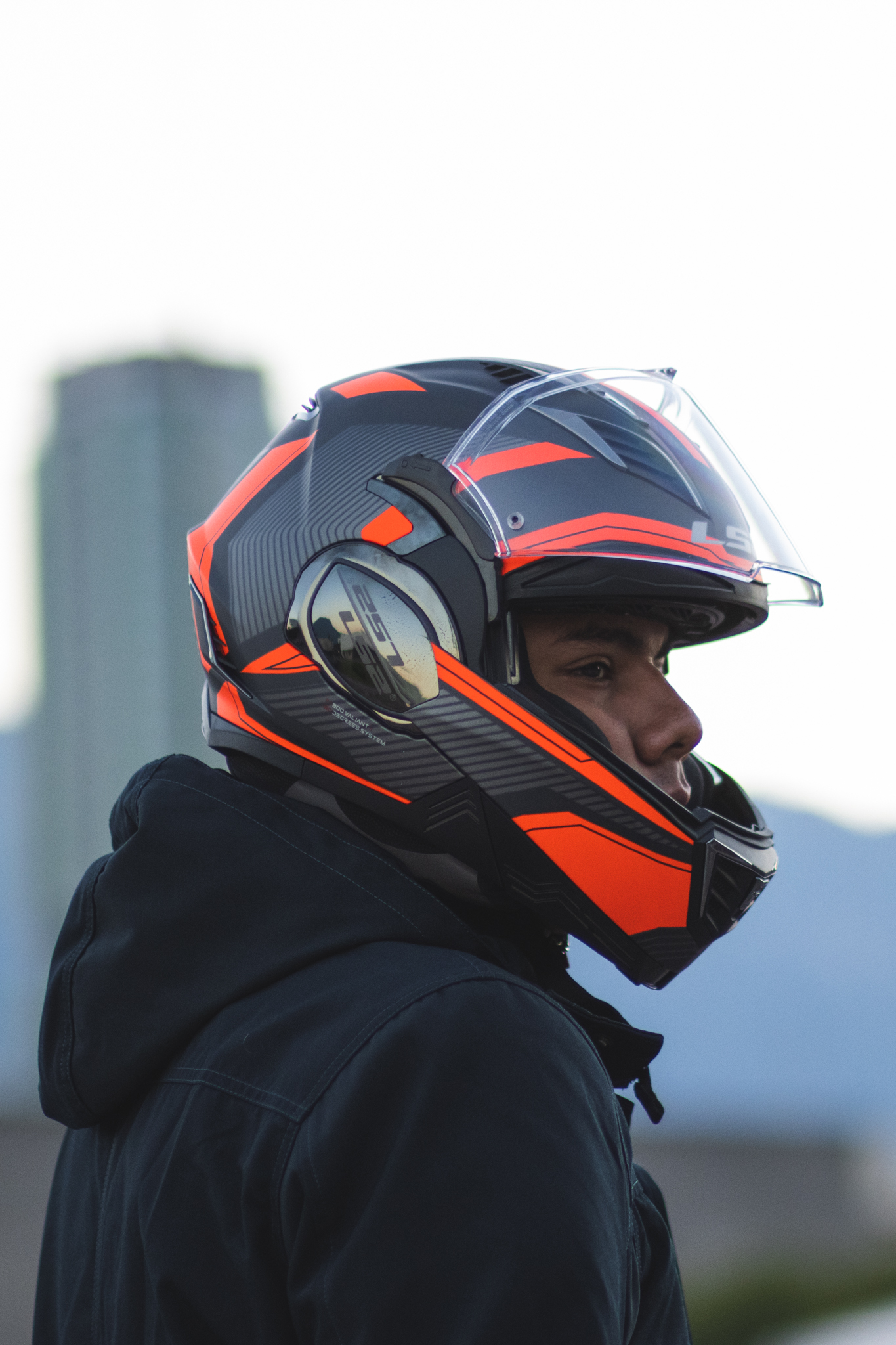 CASCO ABATIBLE LS2 VALIANT II REVO ROJO FF900