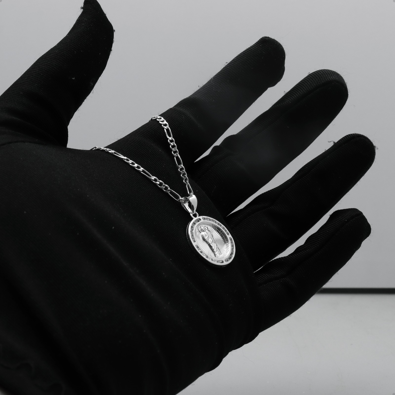 Cadena Con Dije San Judas Tadeo Figaro 60cm Plata Ley 925