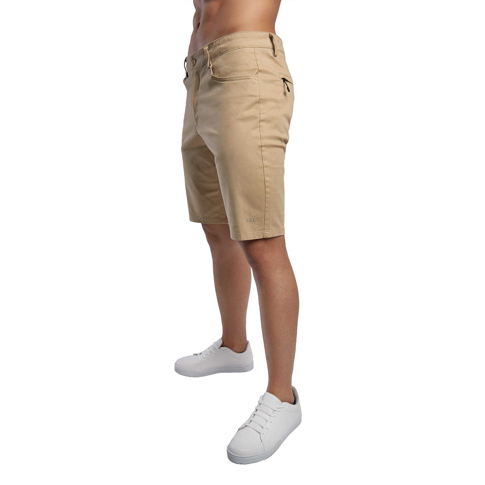 Bermuda De Gabardina Stretch Marca Chili Beans Color Beige .