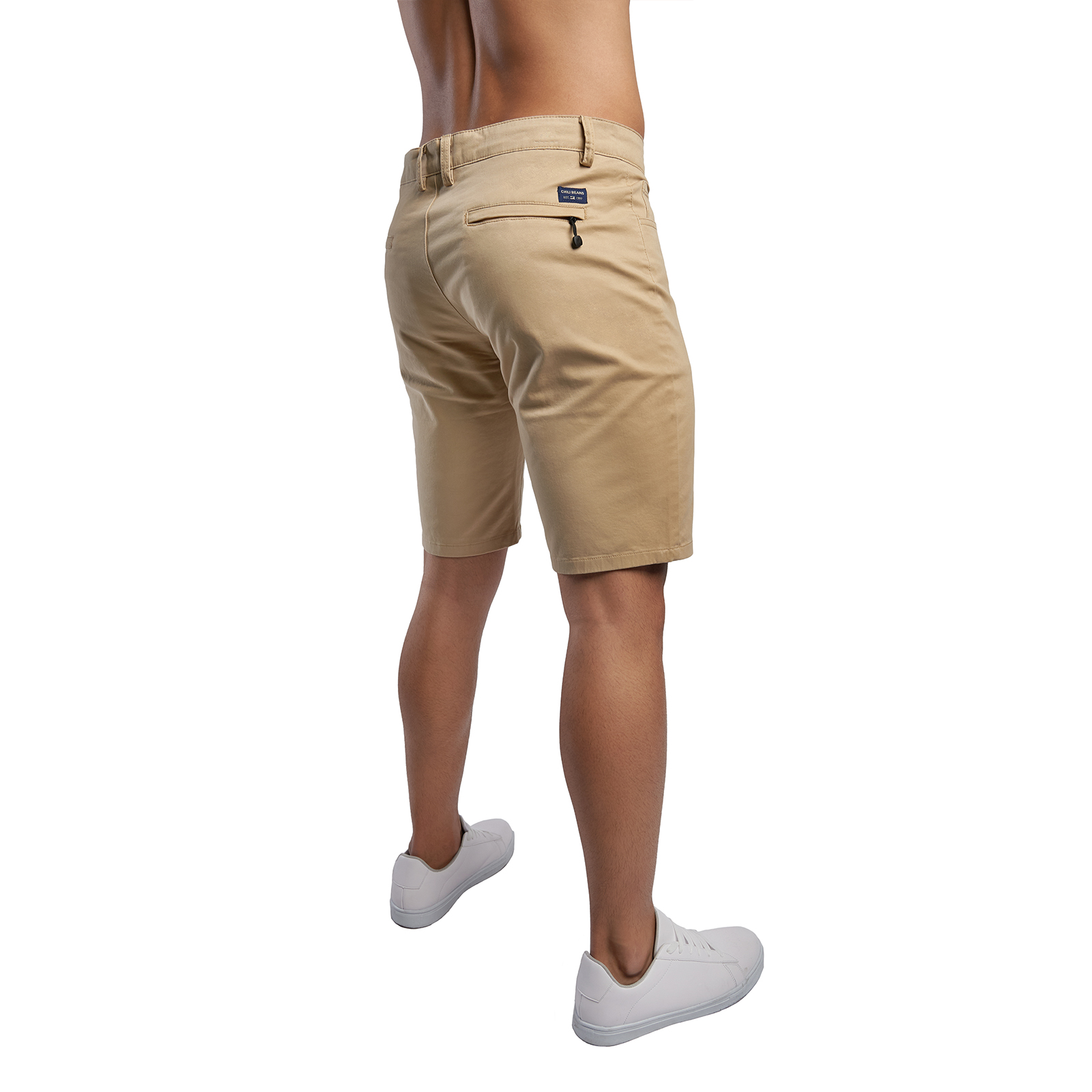 Bermuda De Gabardina Stretch Marca Chili Beans Color Beige .