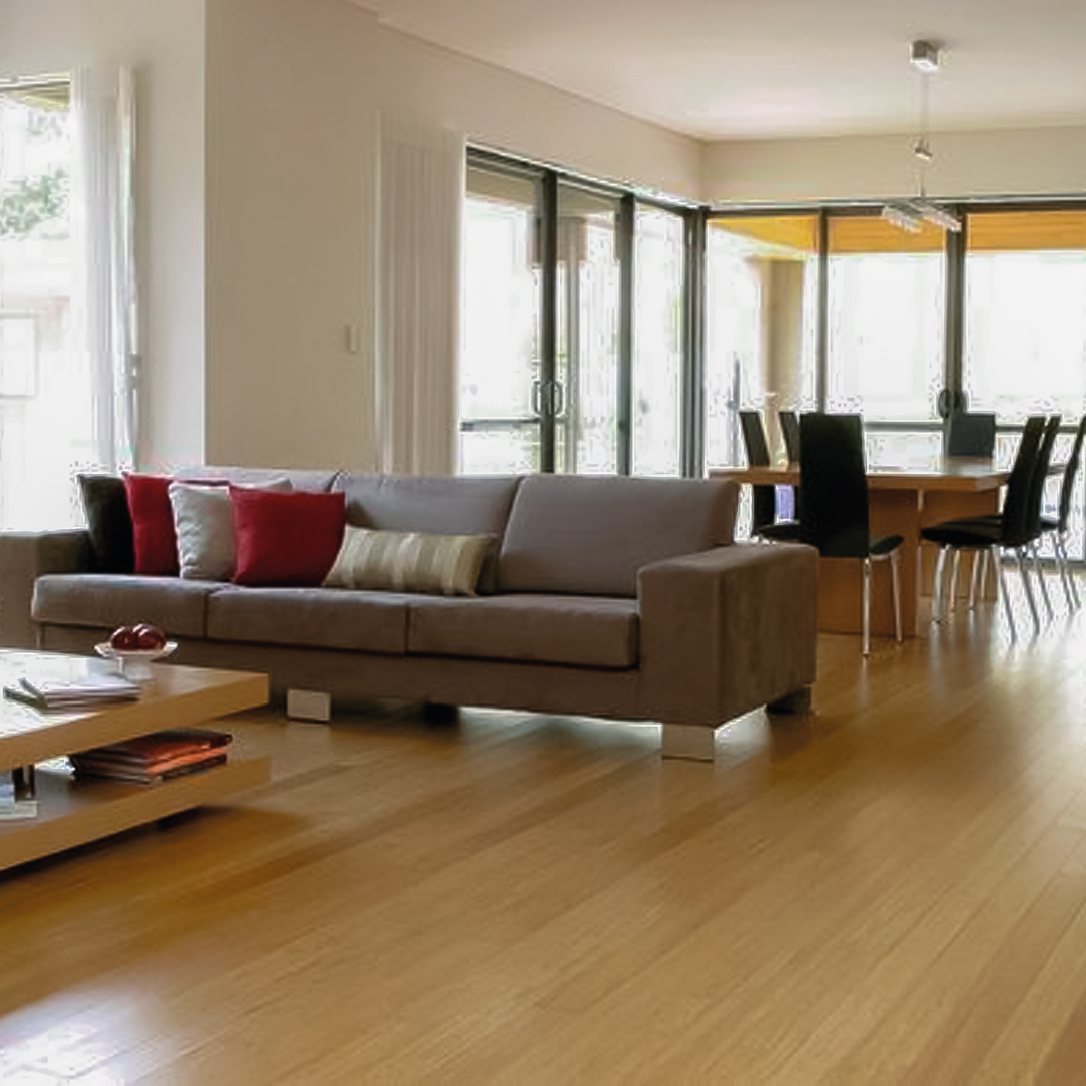 Piso De Bambu. Duela De Bambu Carbonizado Vertical 24 piezas cubre 2.2 m2