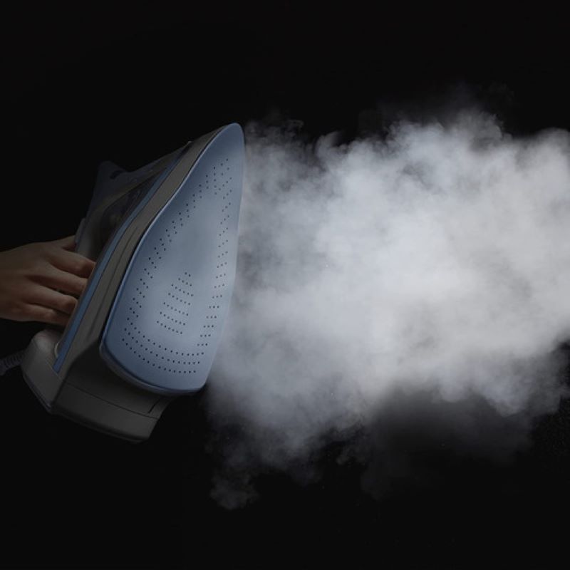 Plancha de Vapor Vertical Hamilton Beach 19910 Base Antiadherente